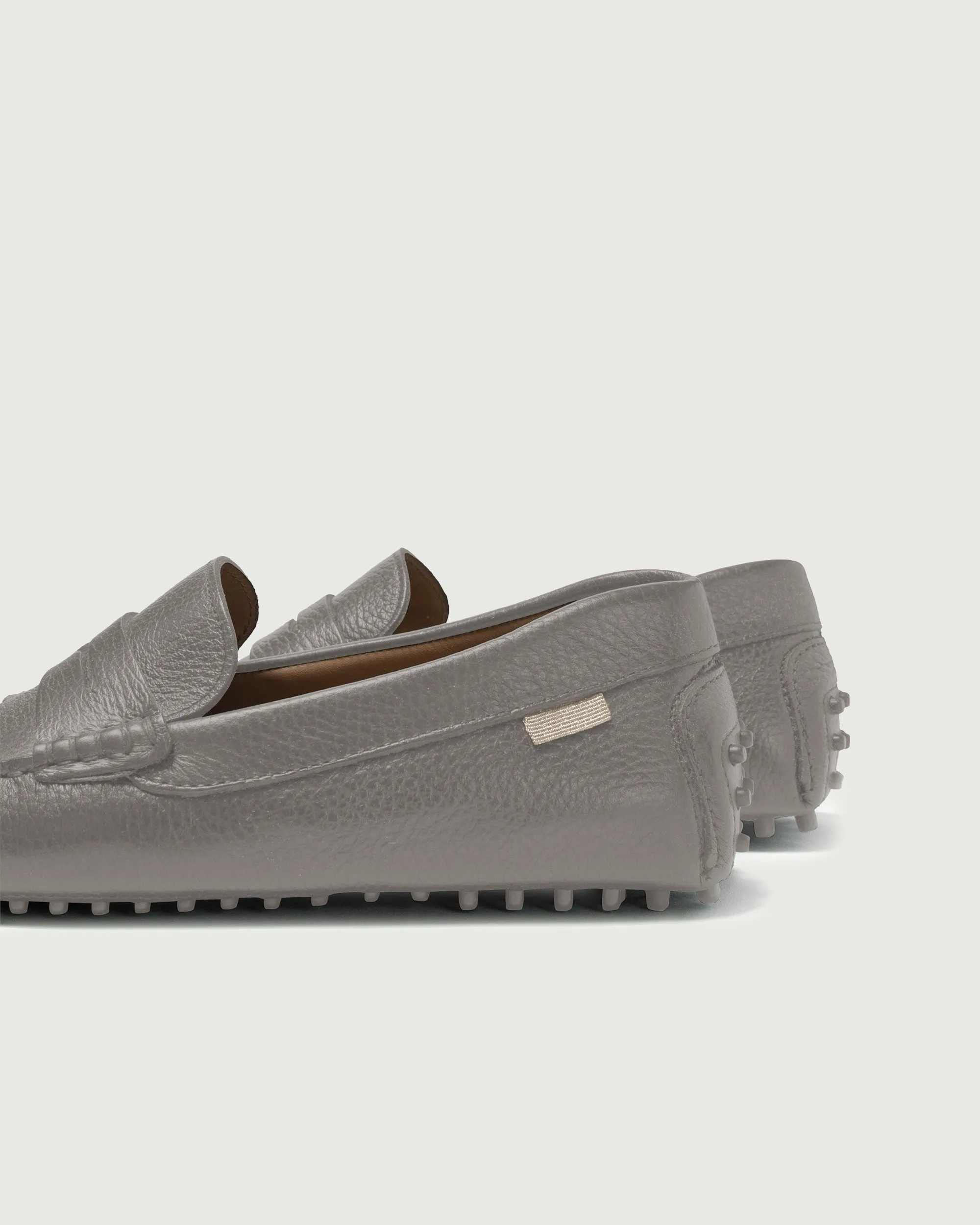 Driver | Slate Pebbled sold by Oliver Cabell product image thumbnail 2