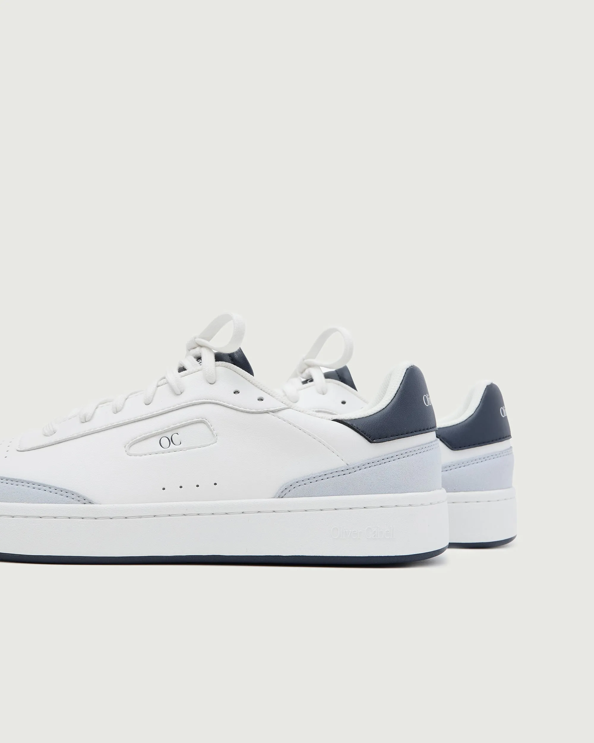 Vegan 694 | River sold by Oliver Cabell product image thumbnail 2