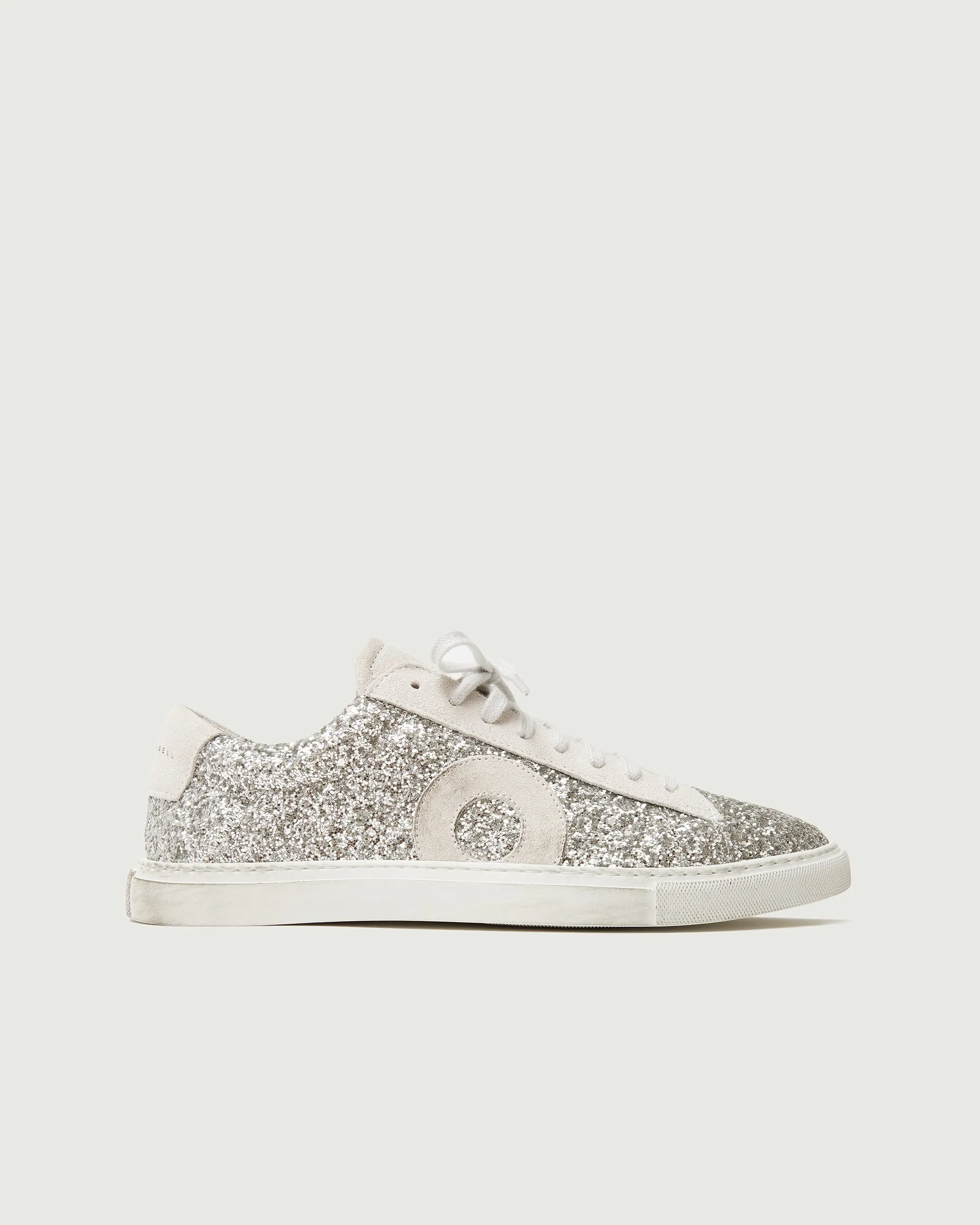 Low 1 | Yolo sold by Oliver Cabell