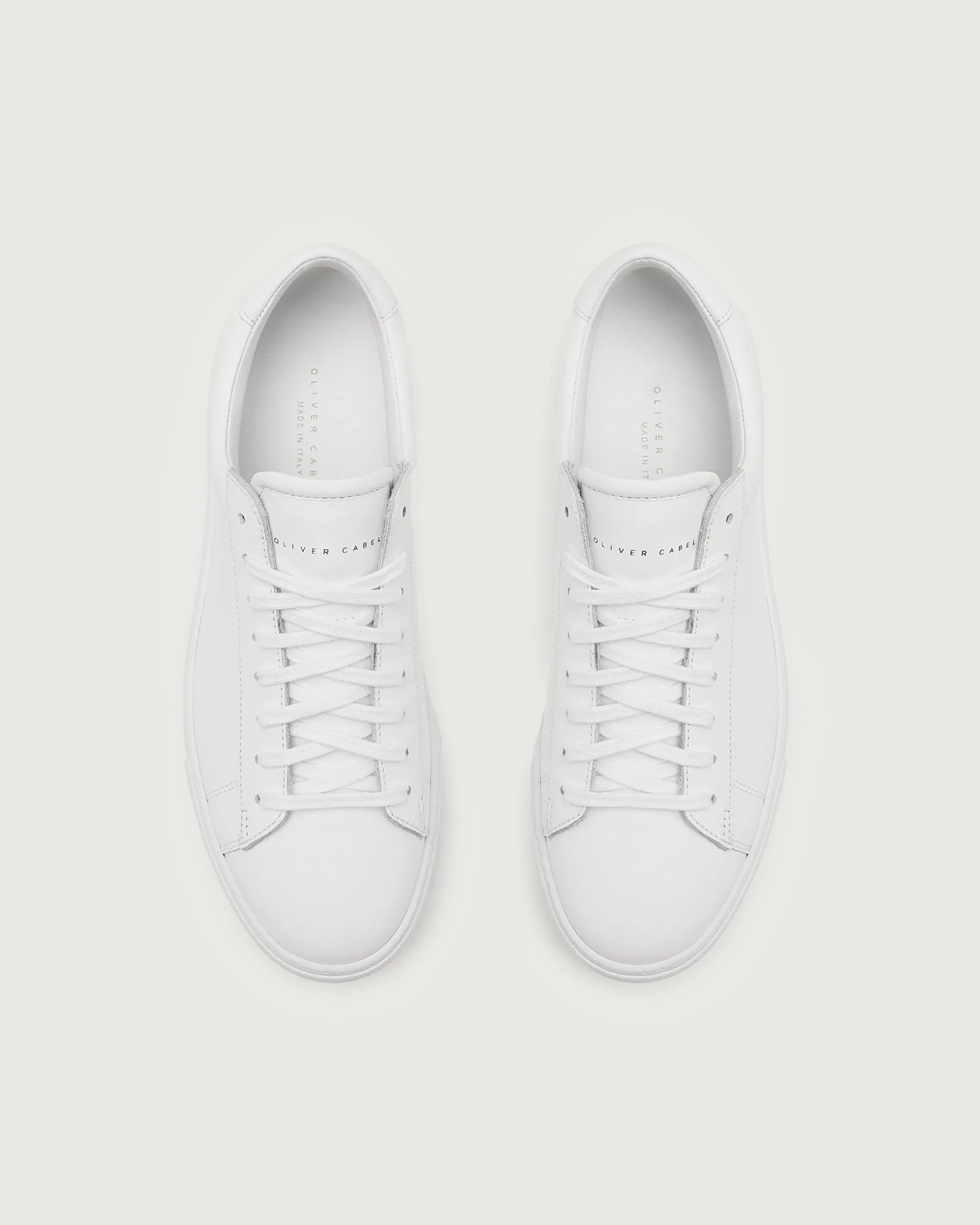 Low 1 | White (EE Wide) sold by Oliver Cabell product image thumbnail 3