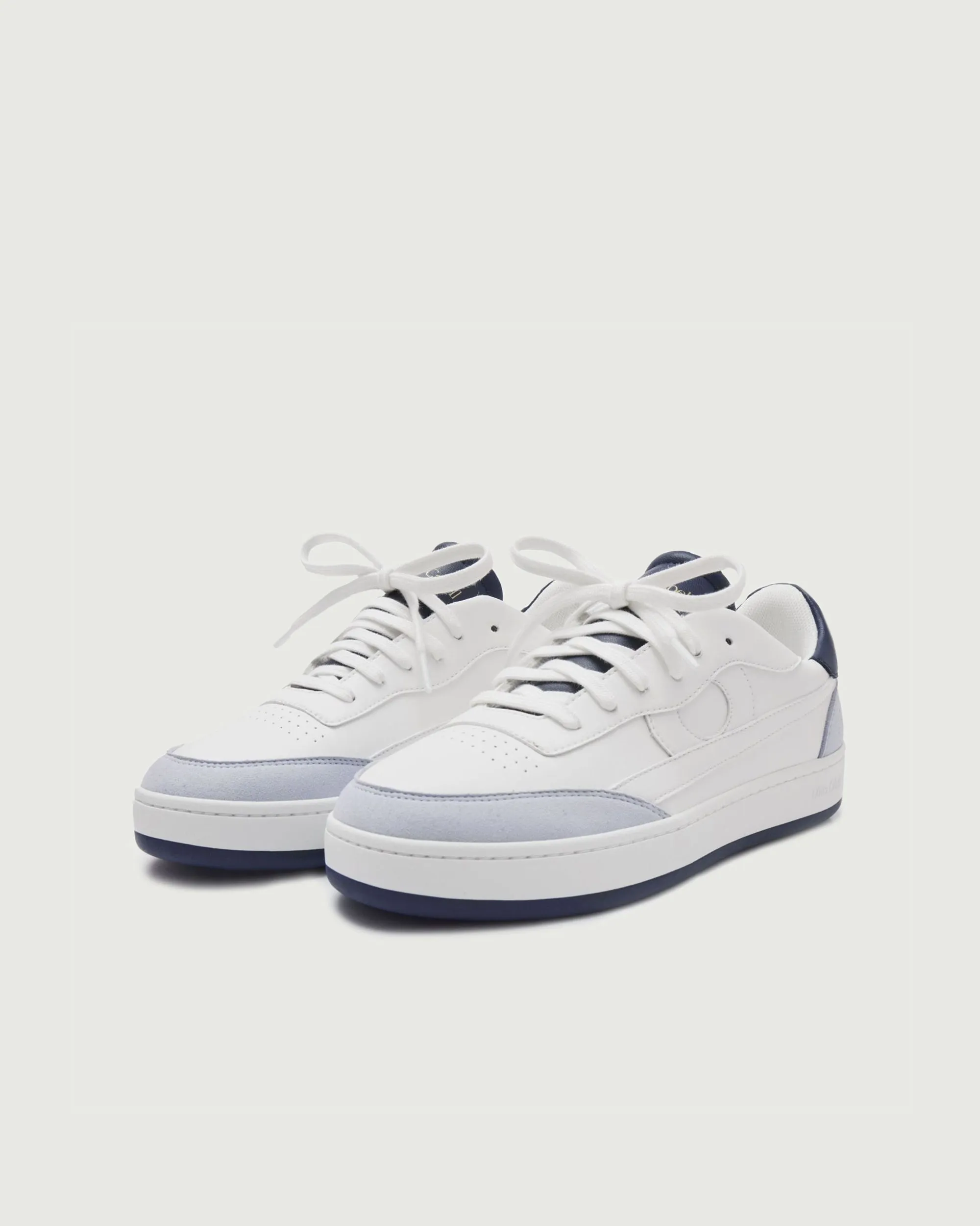 Vegan 581 | River sold by Oliver Cabell product image thumbnail 3