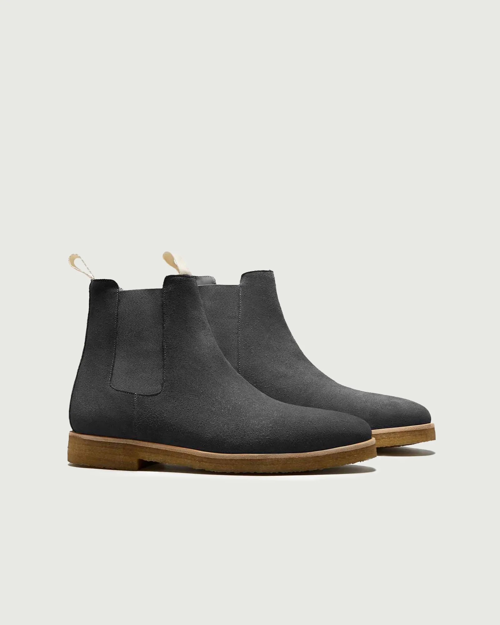 Chelsea Boot | Ash sold by Oliver Cabell product image thumbnail 2
