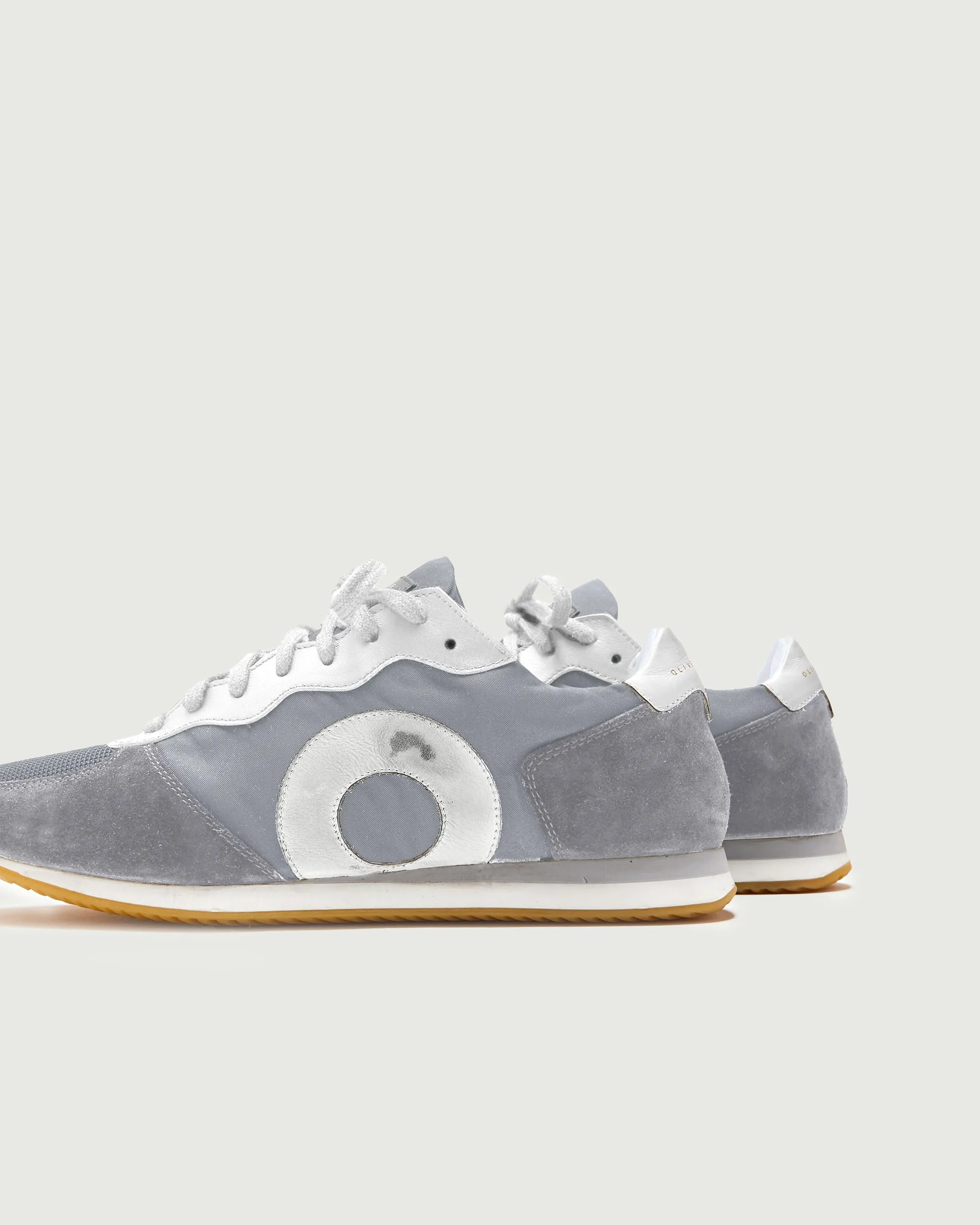 Runner | Fog sold by Oliver Cabell product image thumbnail 2