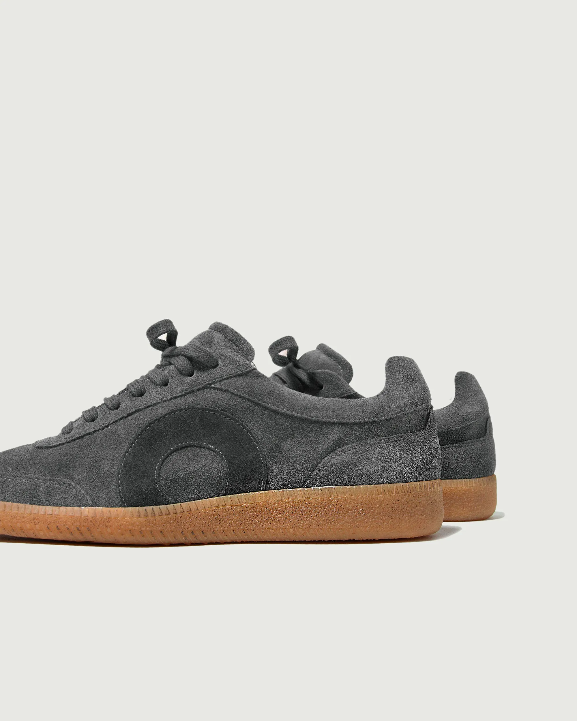 Pele | Pigment sold by Oliver Cabell product image thumbnail 2