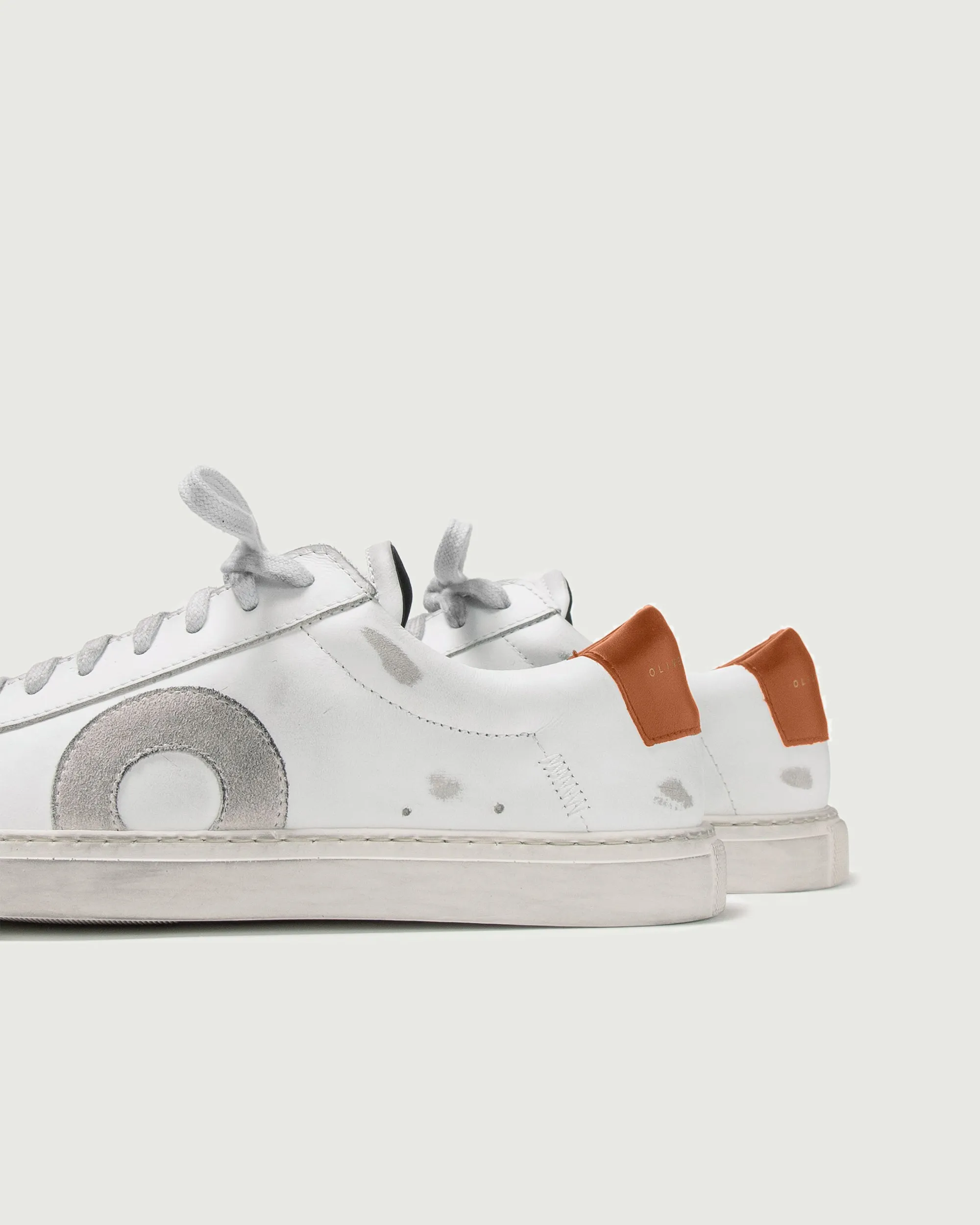 Low 1 | Marsala sold by Oliver Cabell product image thumbnail 2