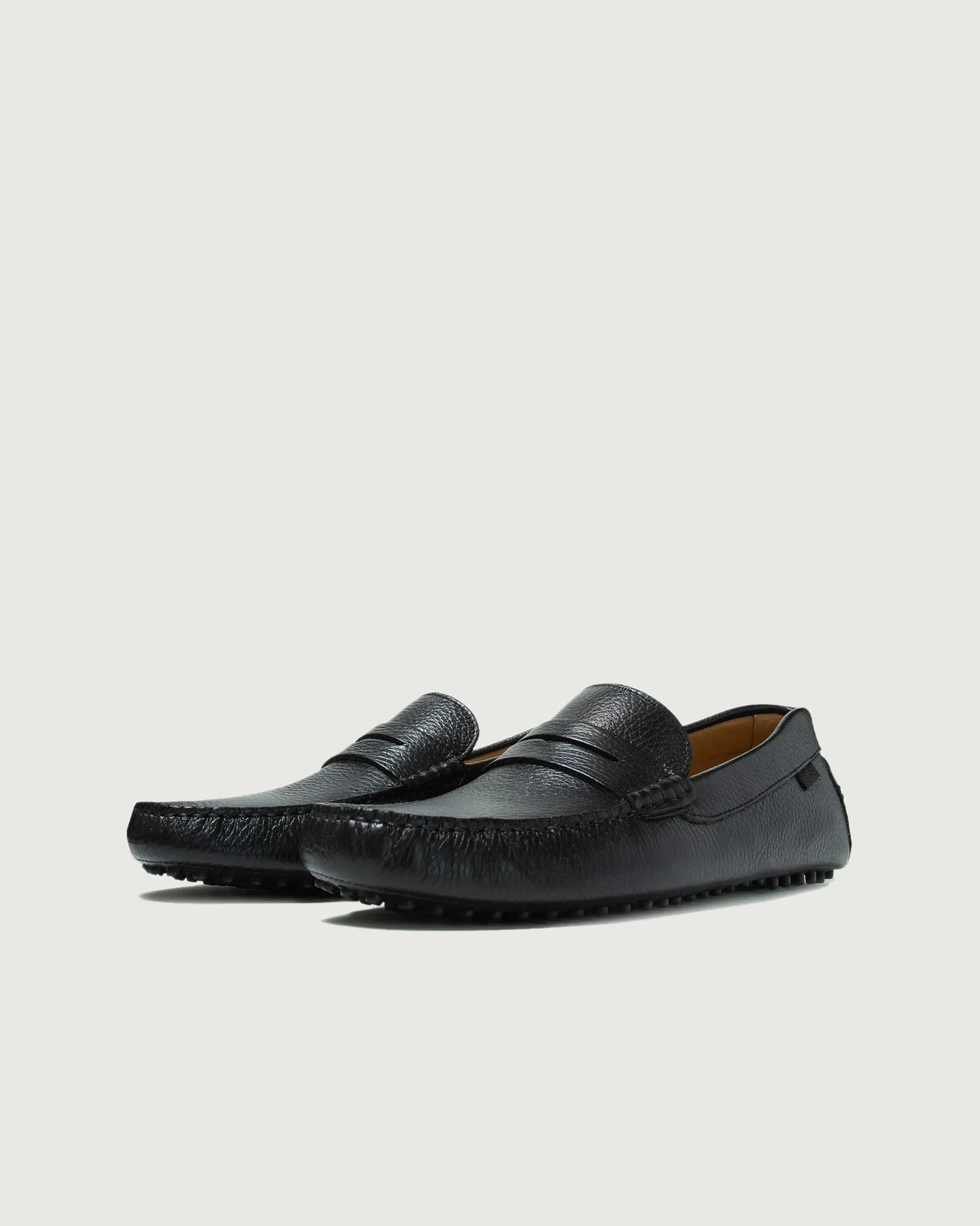 Driver | Black Pebbled sold by Oliver Cabell product image thumbnail 3