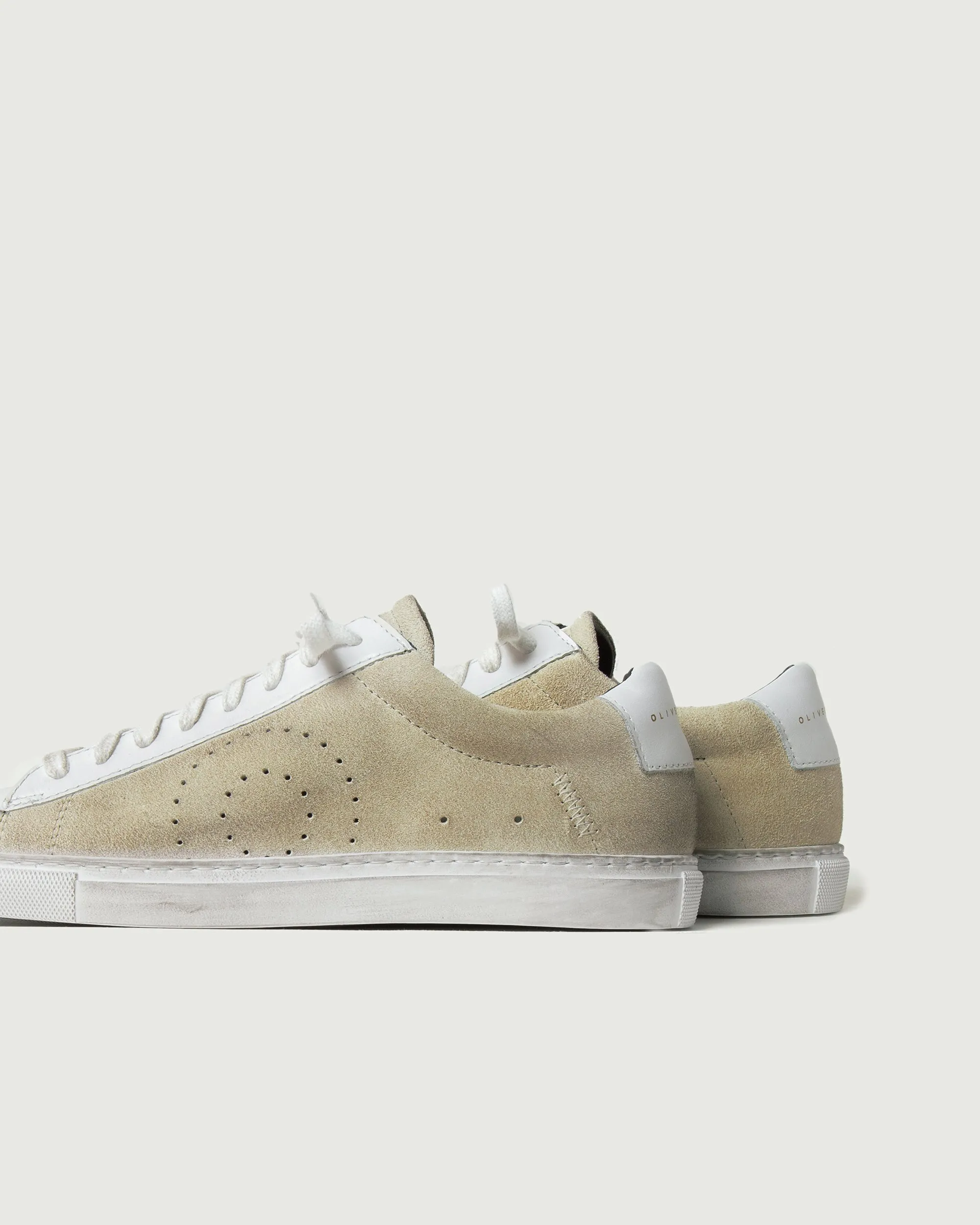 Low 1 | Laguna sold by Oliver Cabell product image thumbnail 2