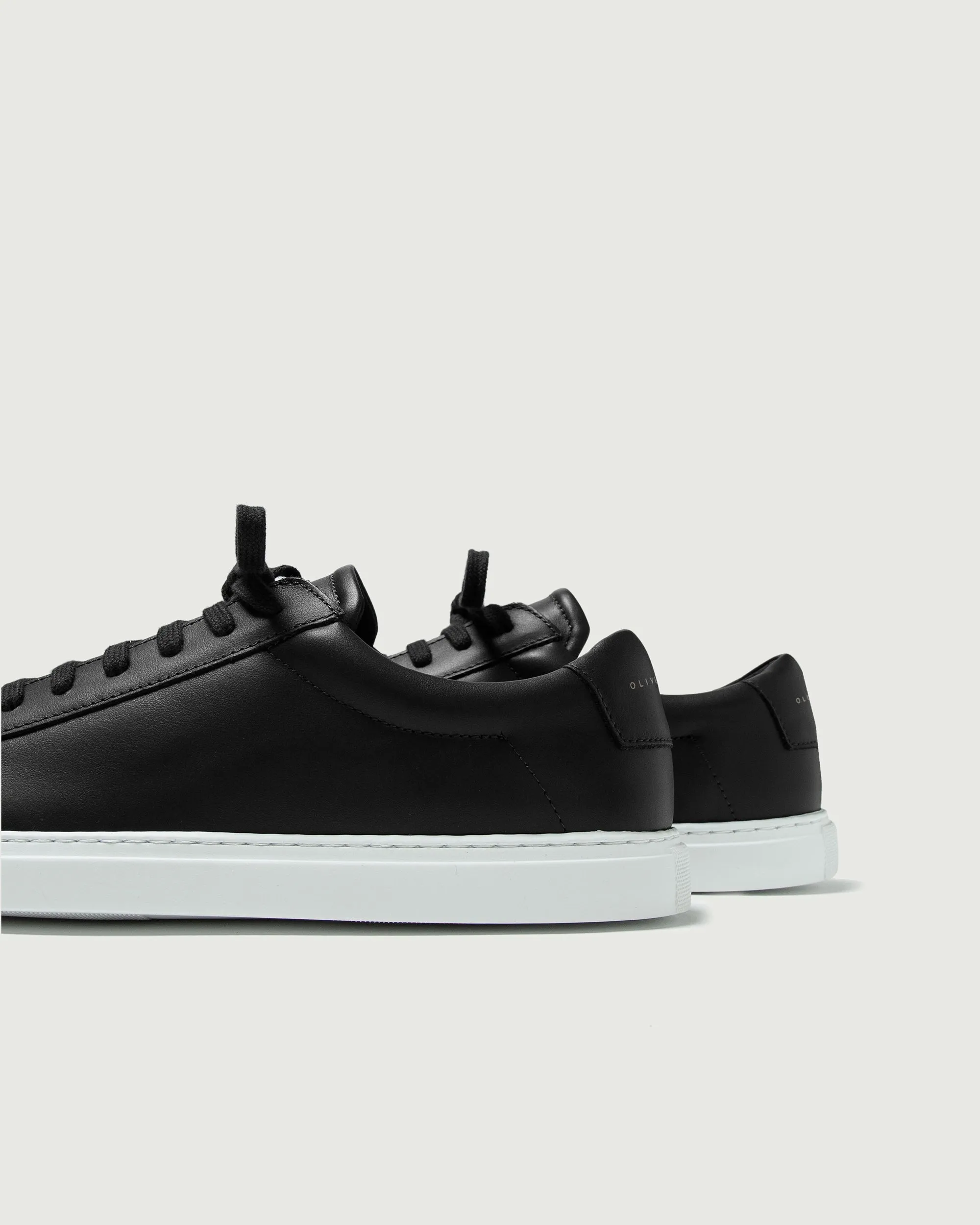 Low 1 | Black sold by Oliver Cabell product image thumbnail 2
