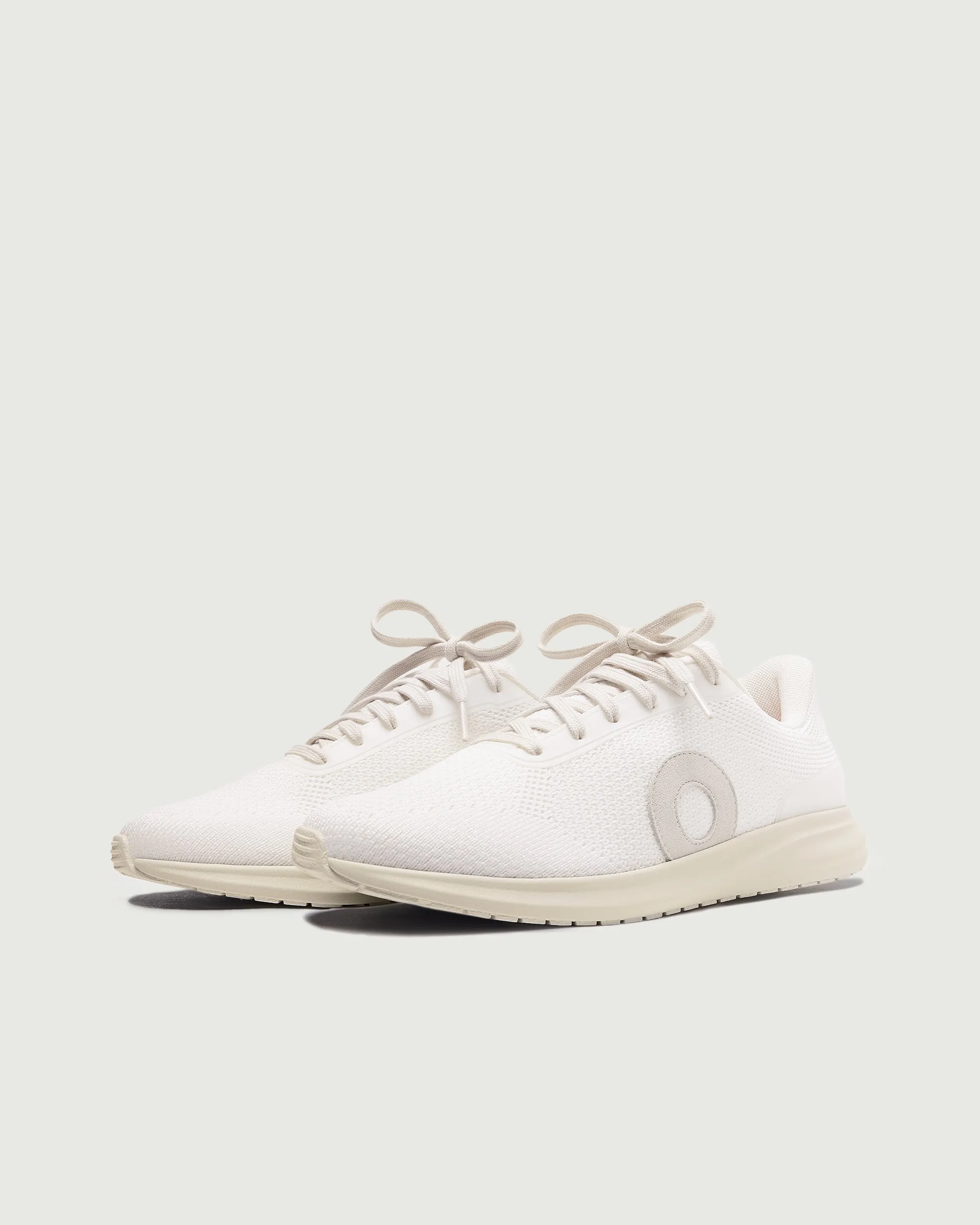 Step 1 | White sold by Oliver Cabell product image thumbnail 4