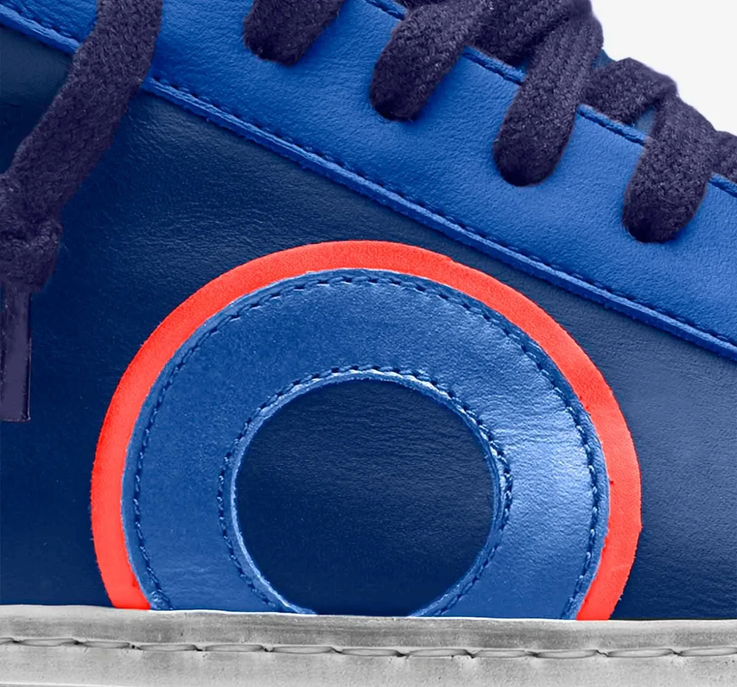 Low 1 | Moto sold by Oliver Cabell product image thumbnail 3