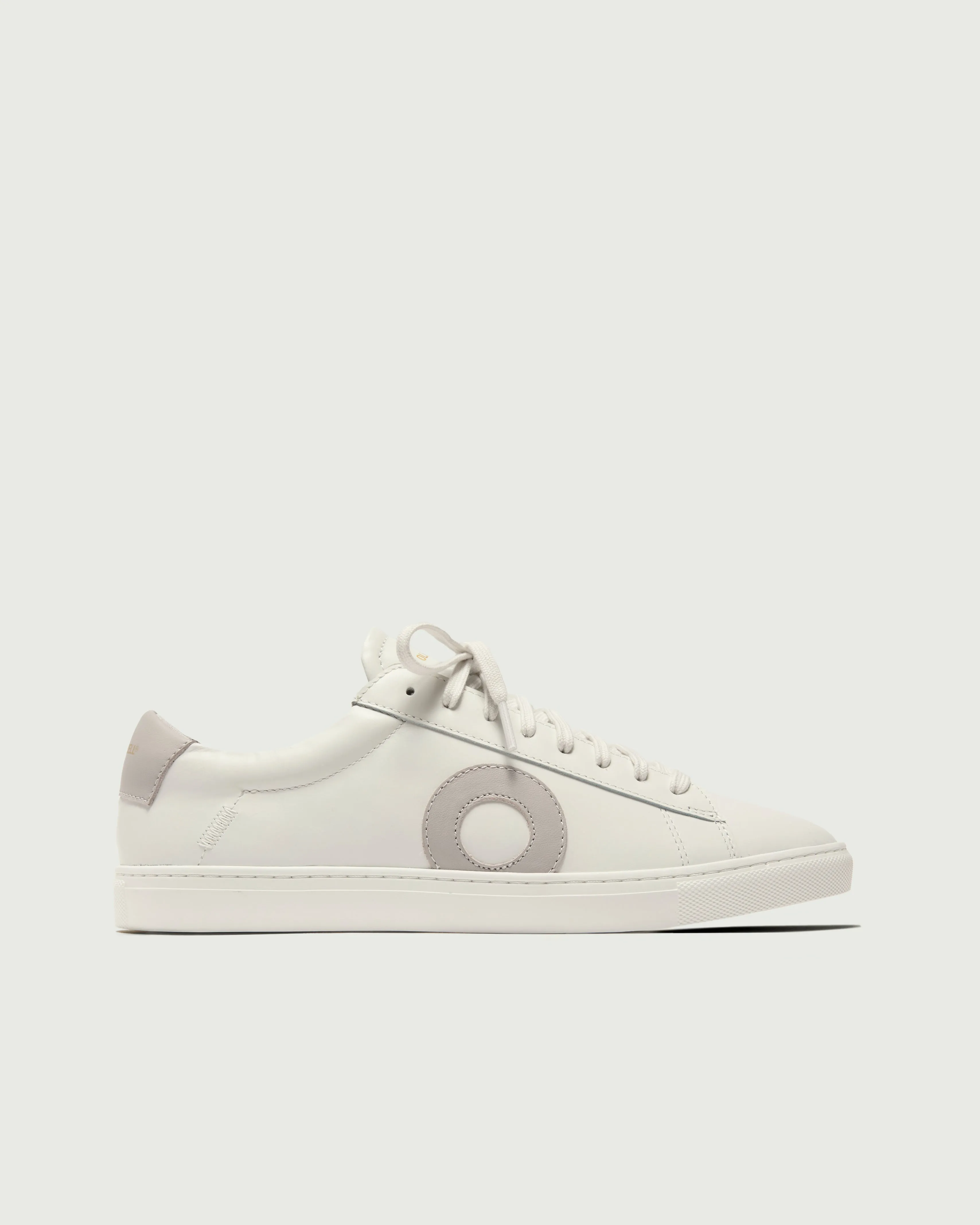 Low 1 | White / Limestone sold by Oliver Cabell