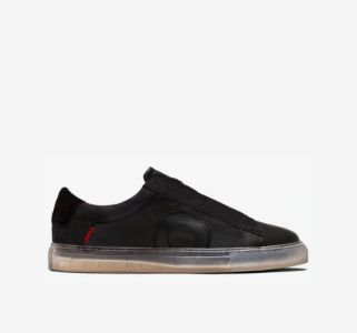 Low 1 Laceless | Black Ghost sold by Oliver Cabell