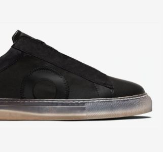 Low 1 Laceless | Black Ghost sold by Oliver Cabell