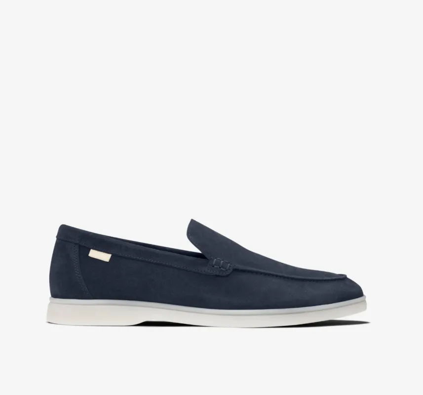 Ellis Slip On | Navy sold by Oliver Cabell