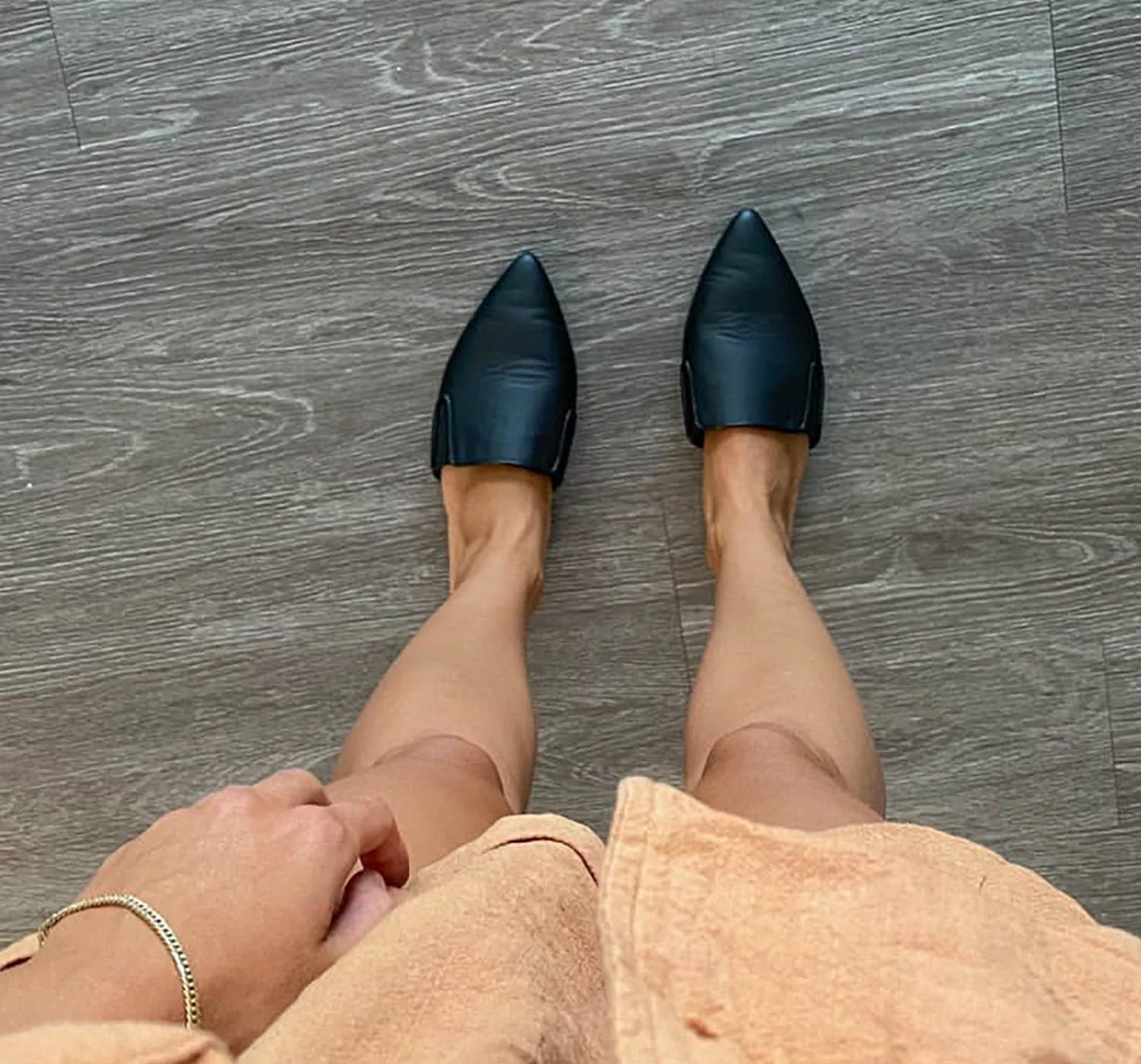 Dream Mule | Black sold by Oliver Cabell product image thumbnail 4