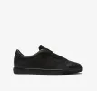 Low 1 Laceless | Jet Black sold by Oliver Cabell