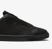Low 1 Laceless | Jet Black sold by Oliver Cabell