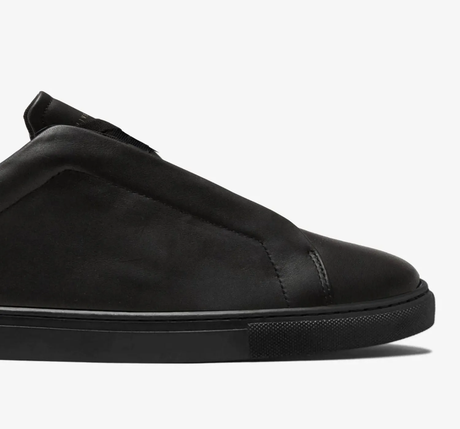 Low 1 Laceless | Jet Black sold by Oliver Cabell product image thumbnail 3