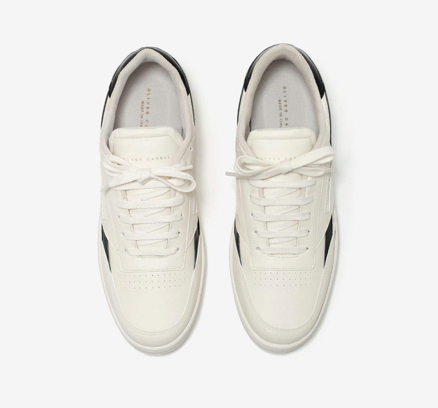 Vegan 481 | Noir sold by Oliver Cabell product image thumbnail 3