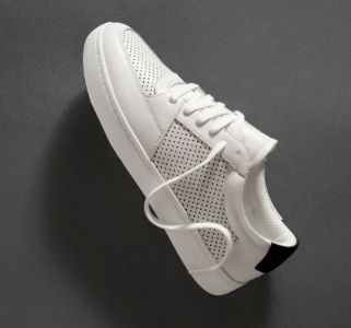 Court Pro | White sold by Oliver Cabell