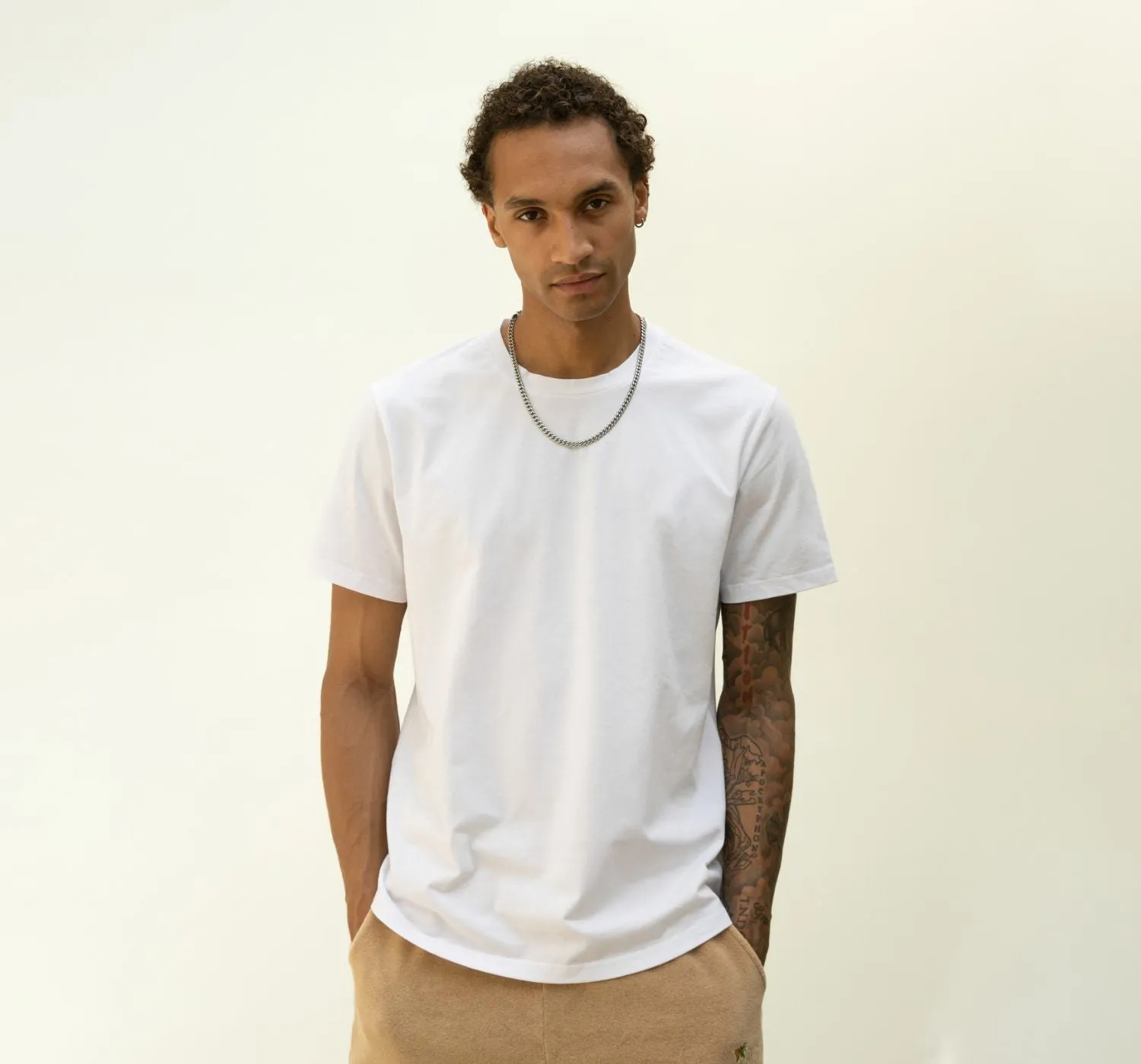 Curved Hem Tee | White sold by Oliver Cabell product image thumbnail 4