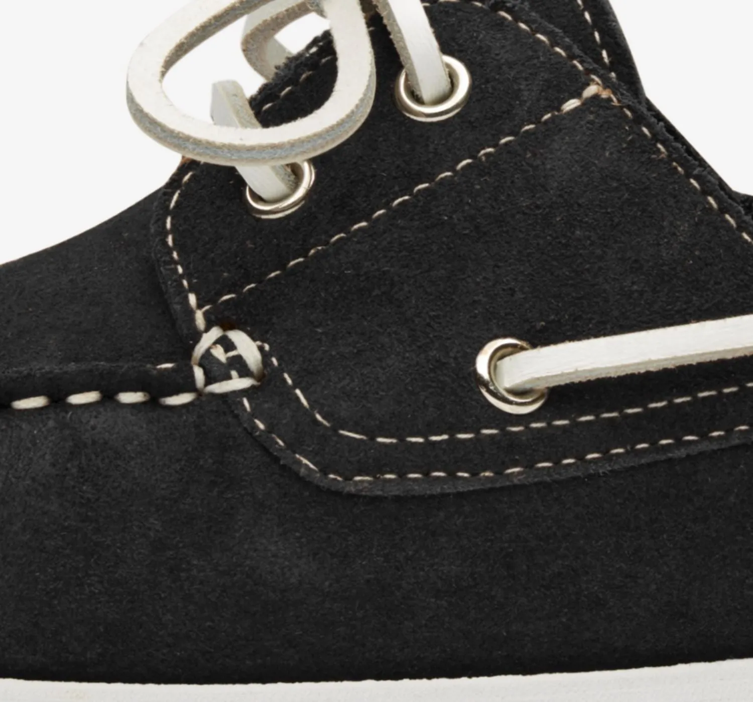 Boat | Black sold by Oliver Cabell product image thumbnail 2