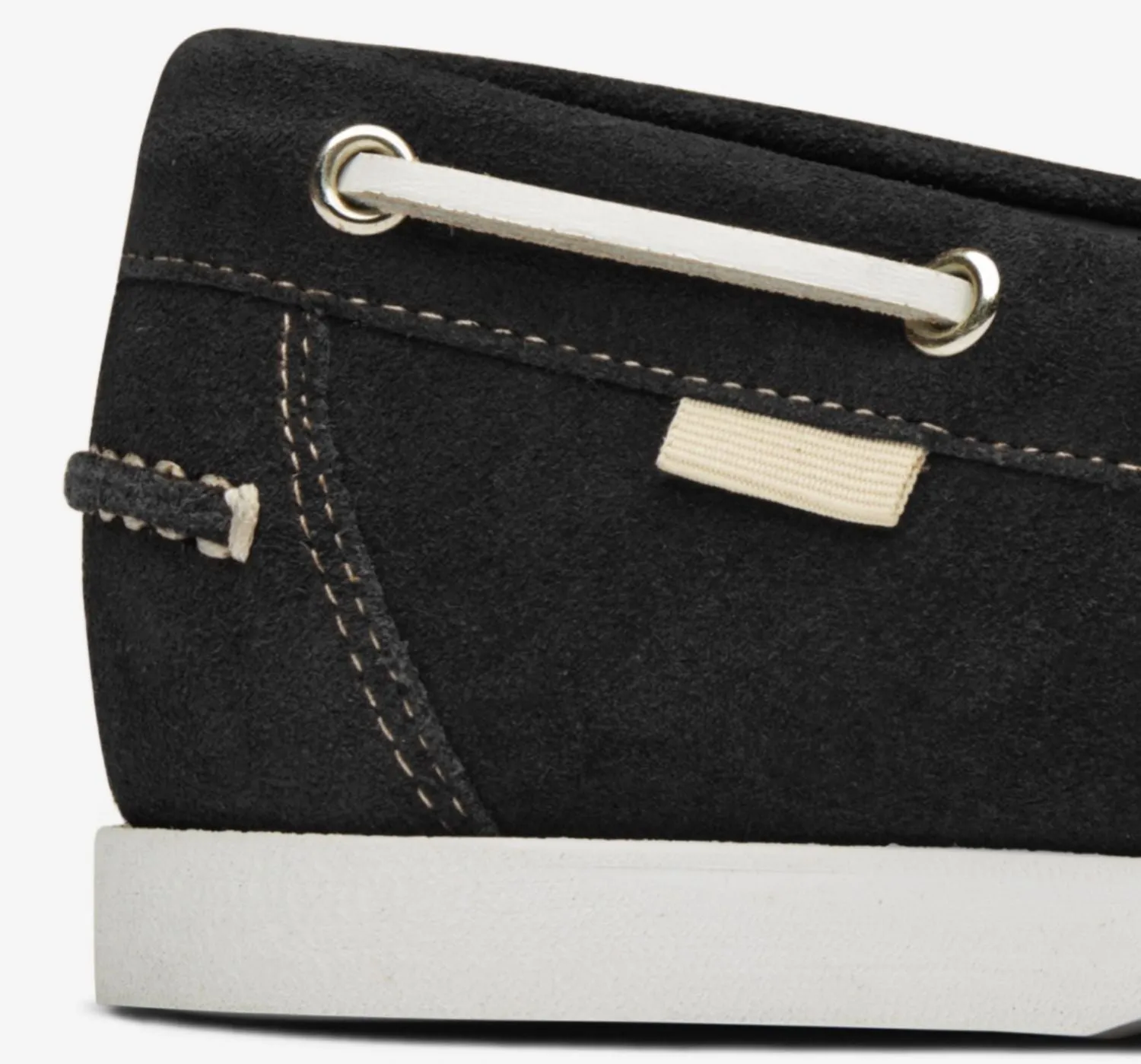 Boat | Black sold by Oliver Cabell product image thumbnail 3