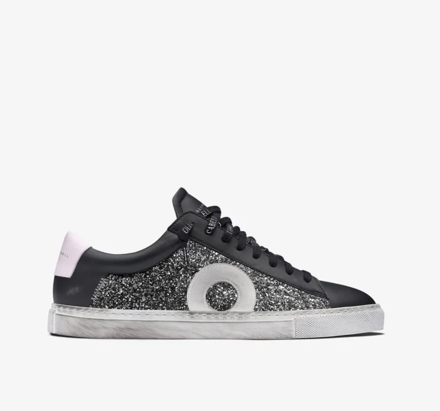 Low 1 | Nova sold by Oliver Cabell