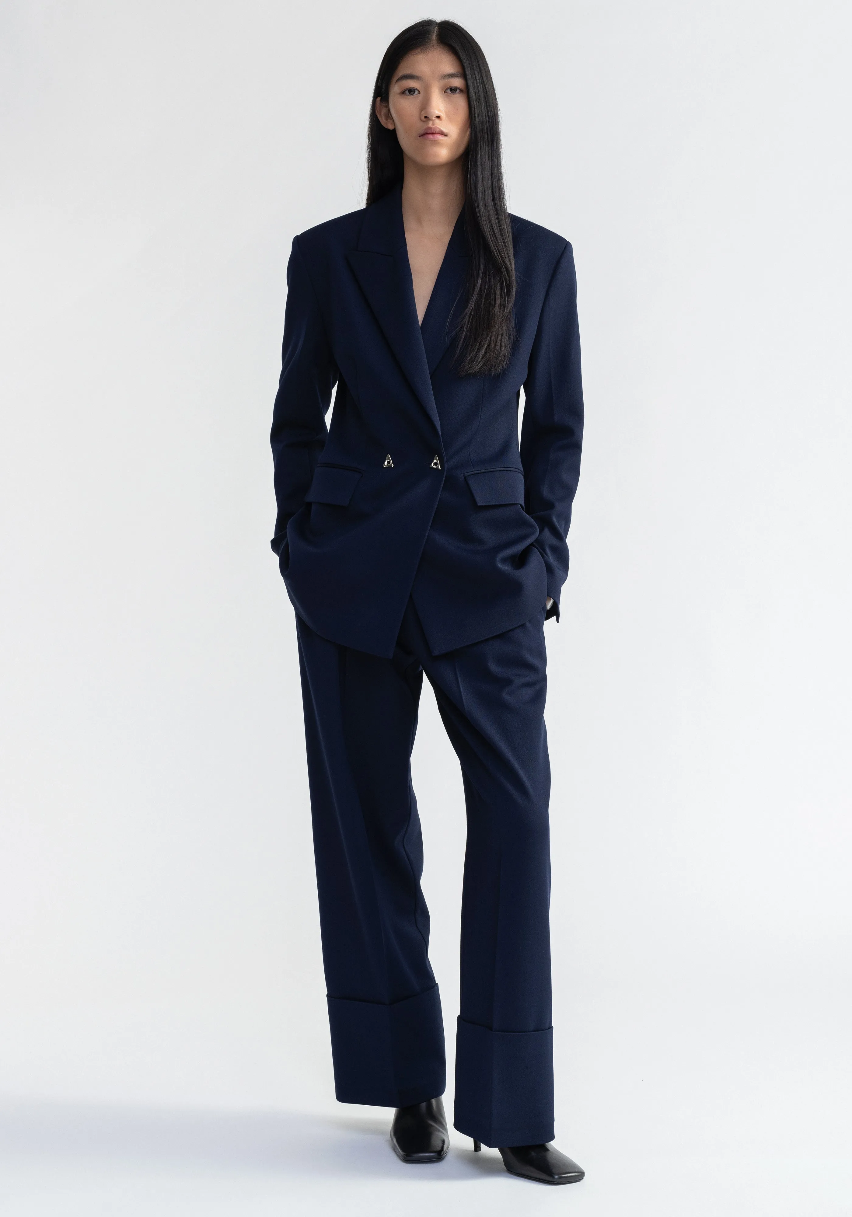 MOTIVE sold by AERON product image thumbnail 2