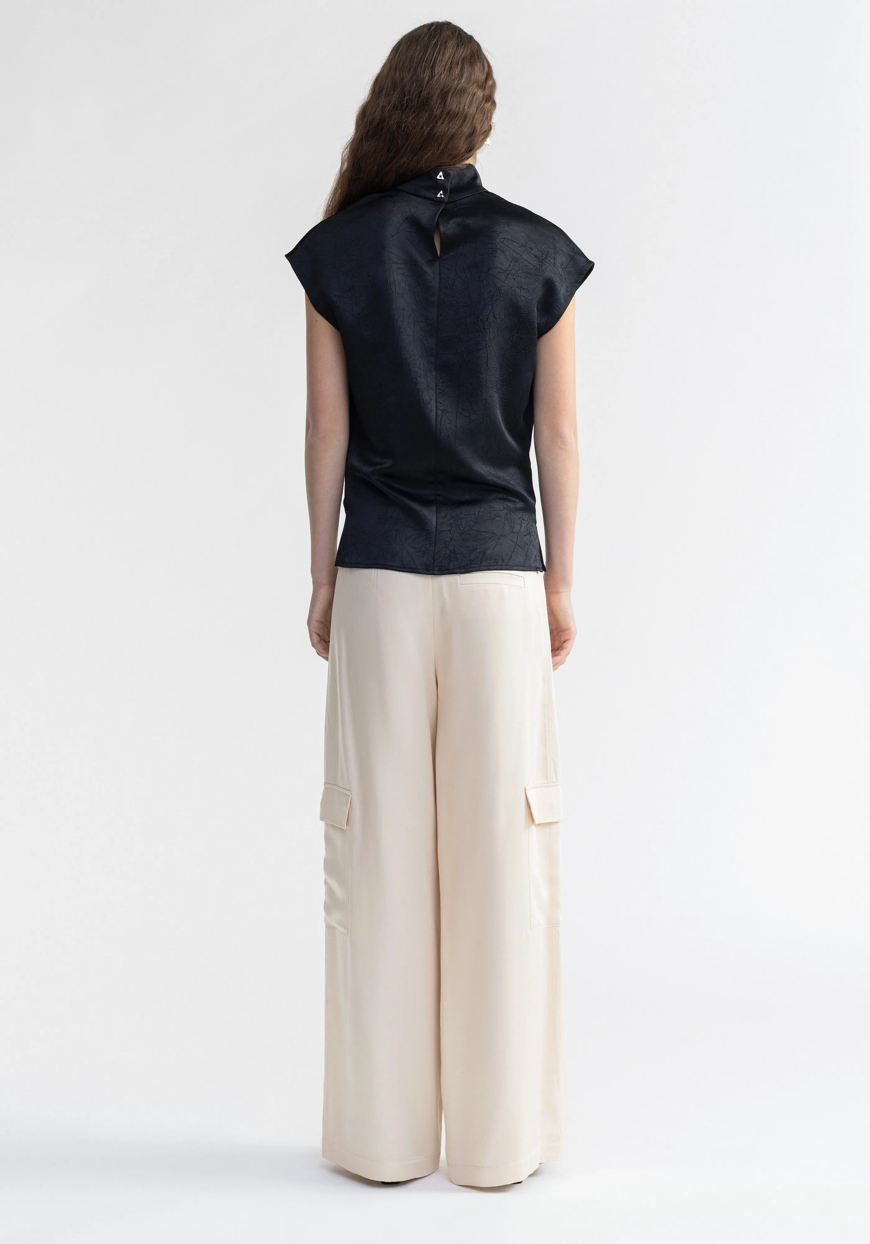 FLORA sold by AERON product image thumbnail 3