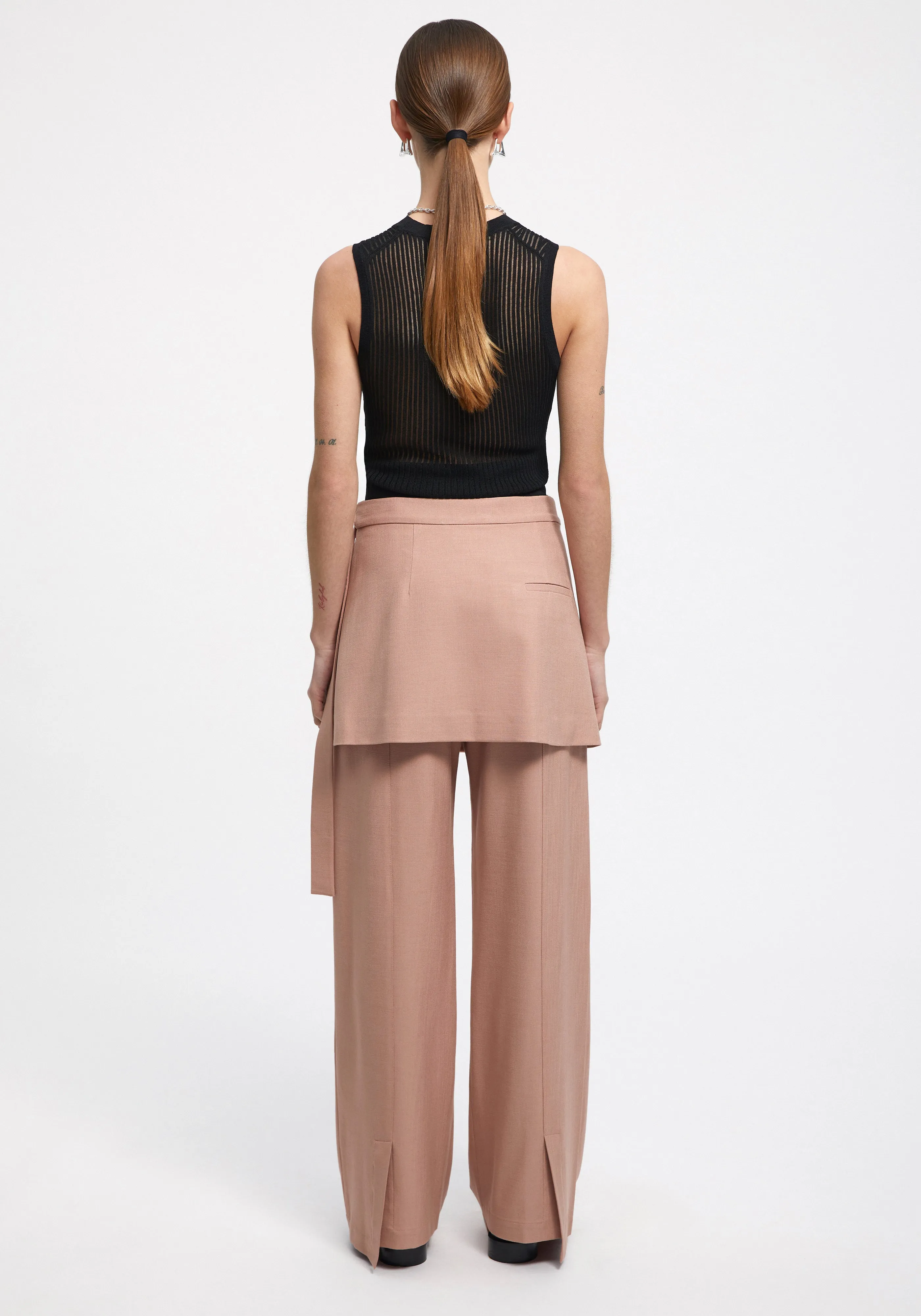 IZZY sold by AERON product image thumbnail 2