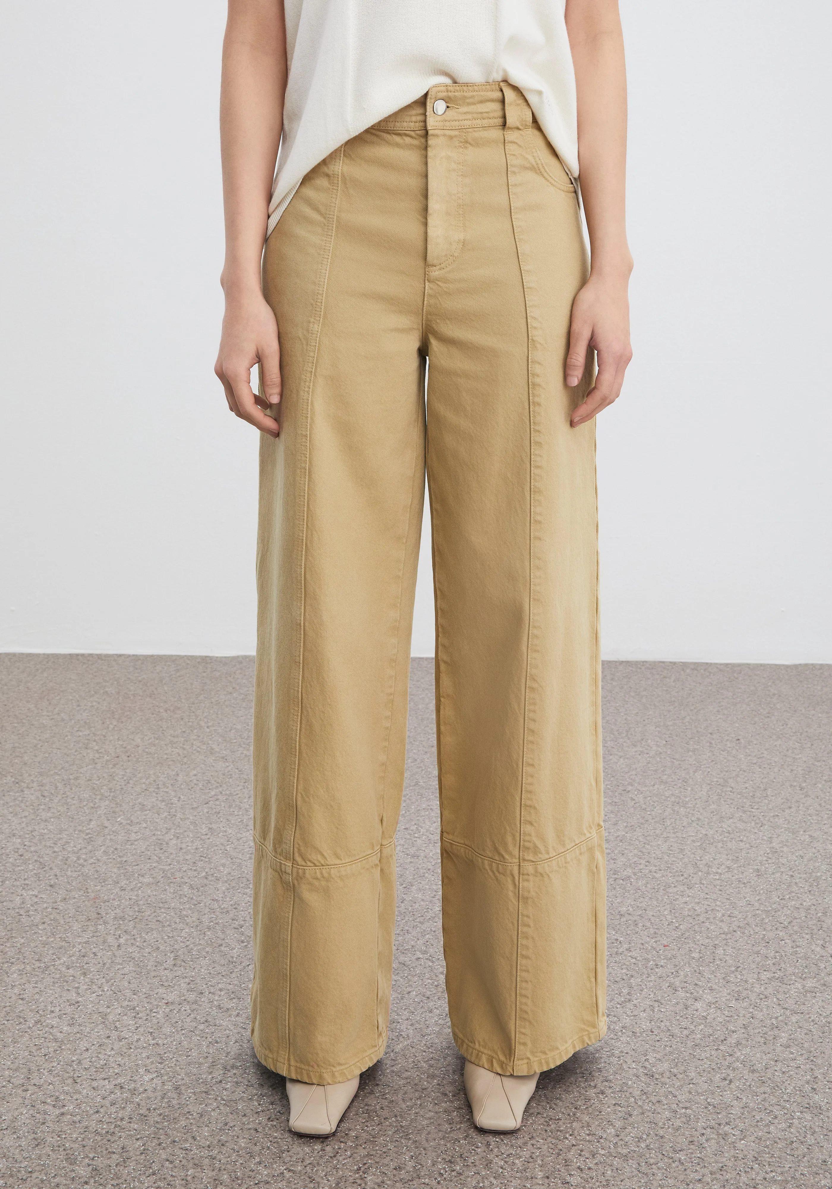 SAMPLE KOFI sold by AERON product image thumbnail 3