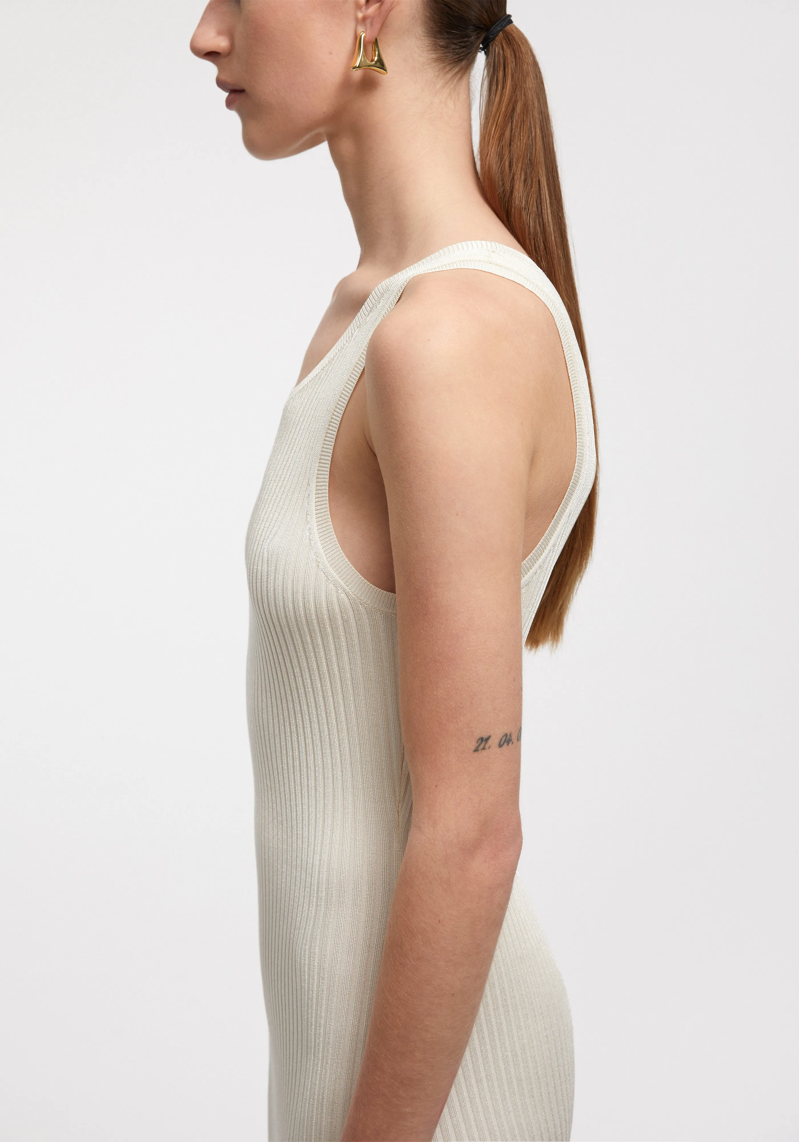 EMA sold by AERON product image thumbnail 2