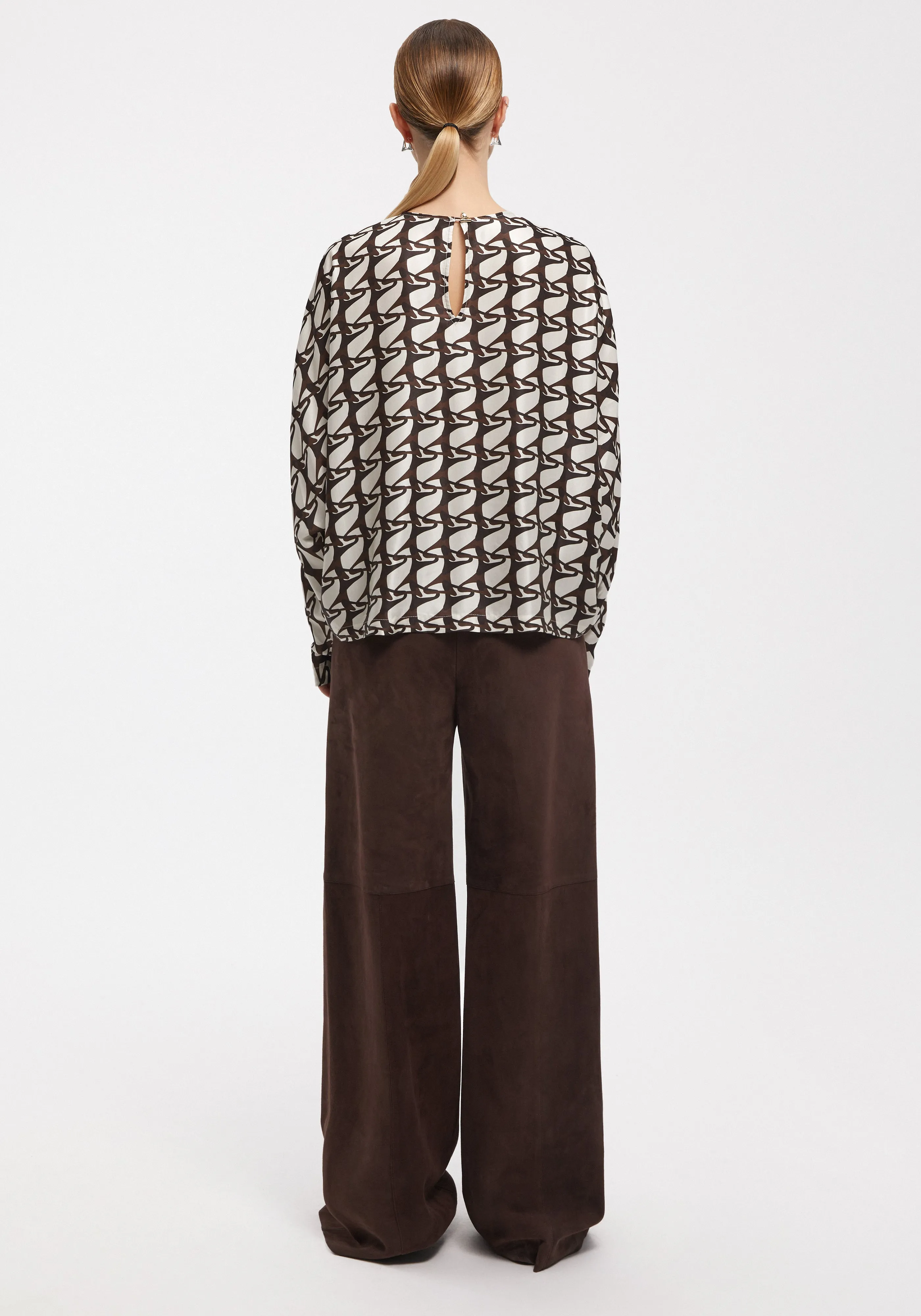 WHARF sold by AERON product image thumbnail 2