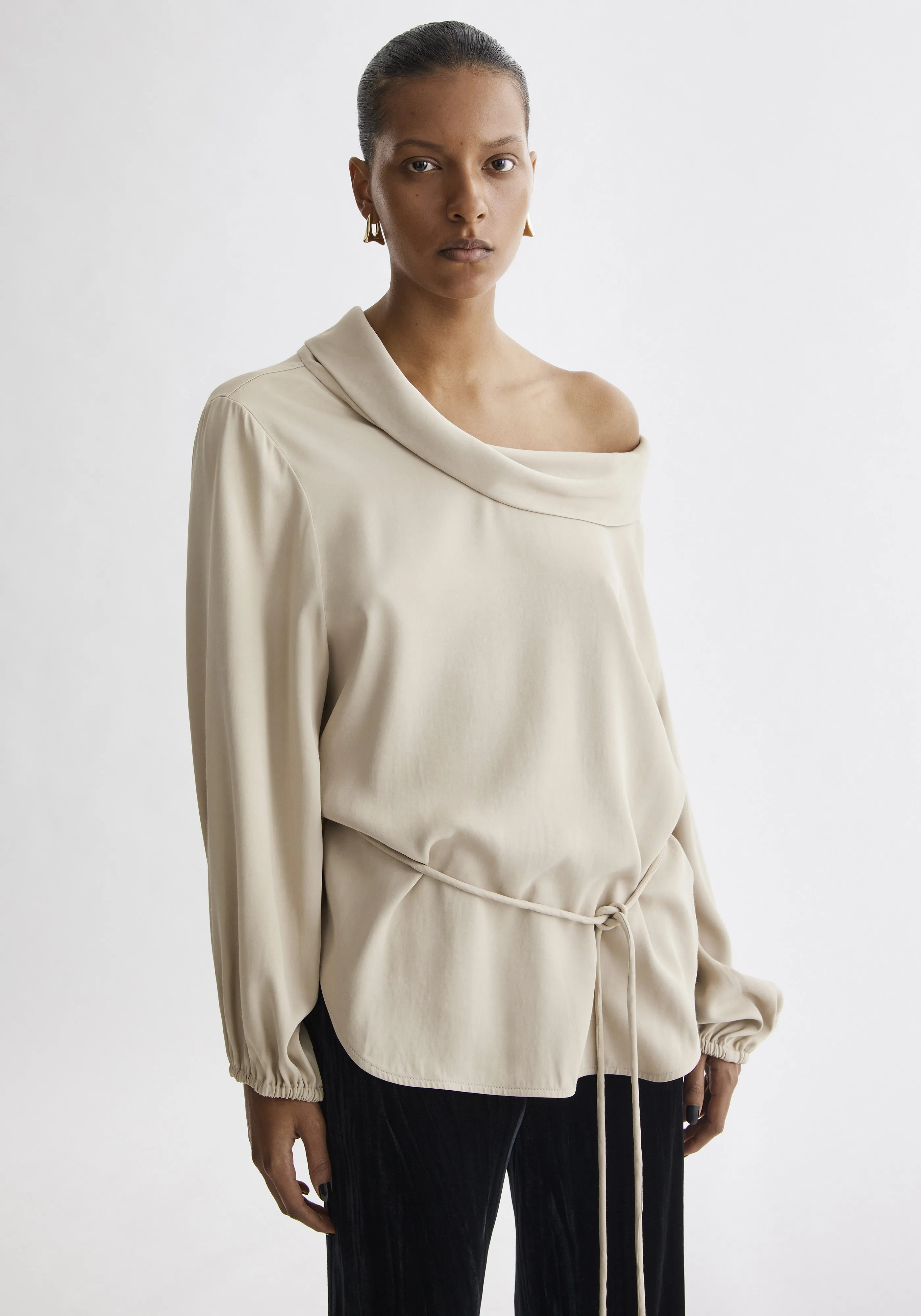 SORAYA sold by AERON