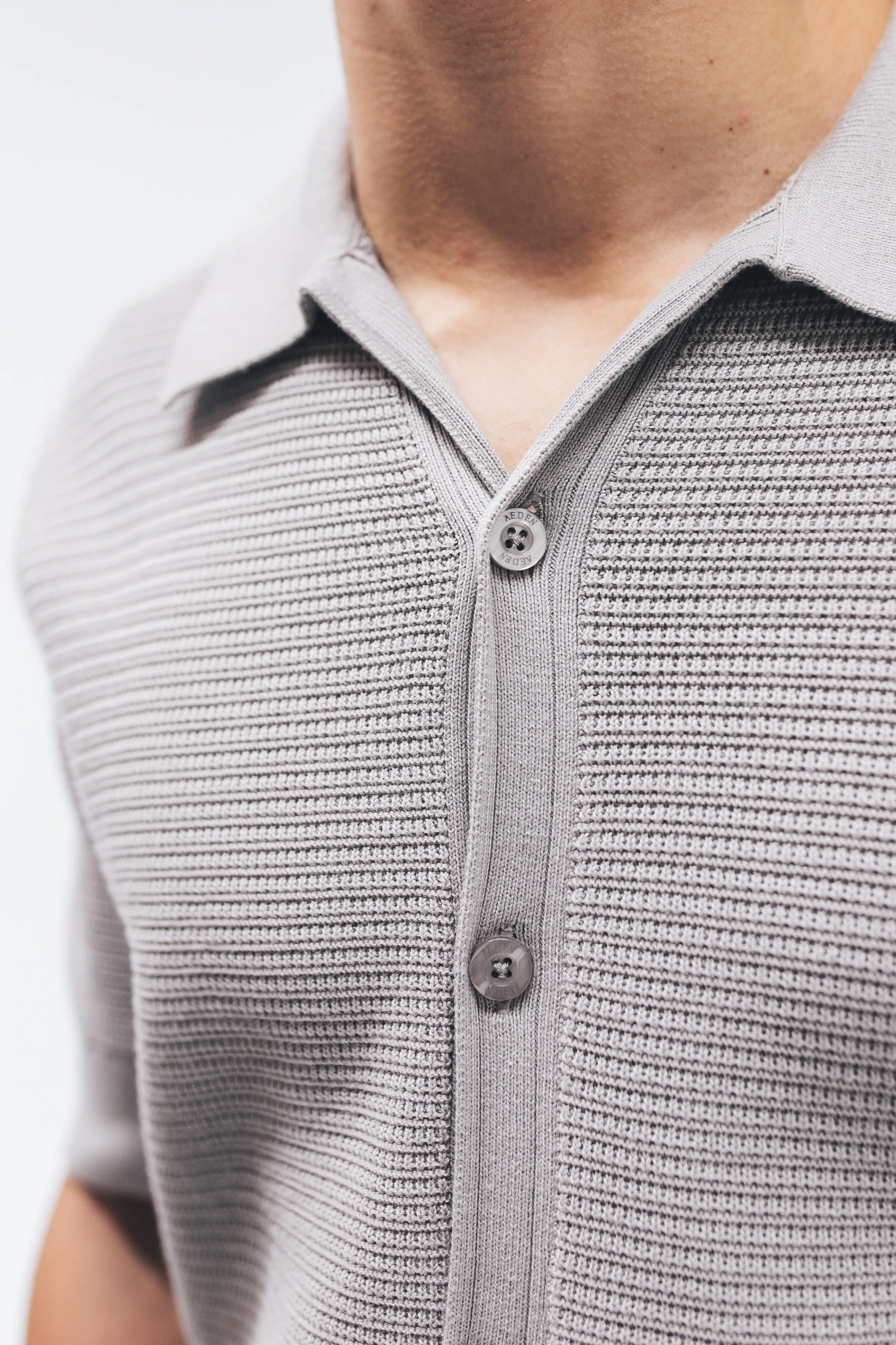 Maxwello knit | Taupe sold by Aeden Official product image thumbnail 5