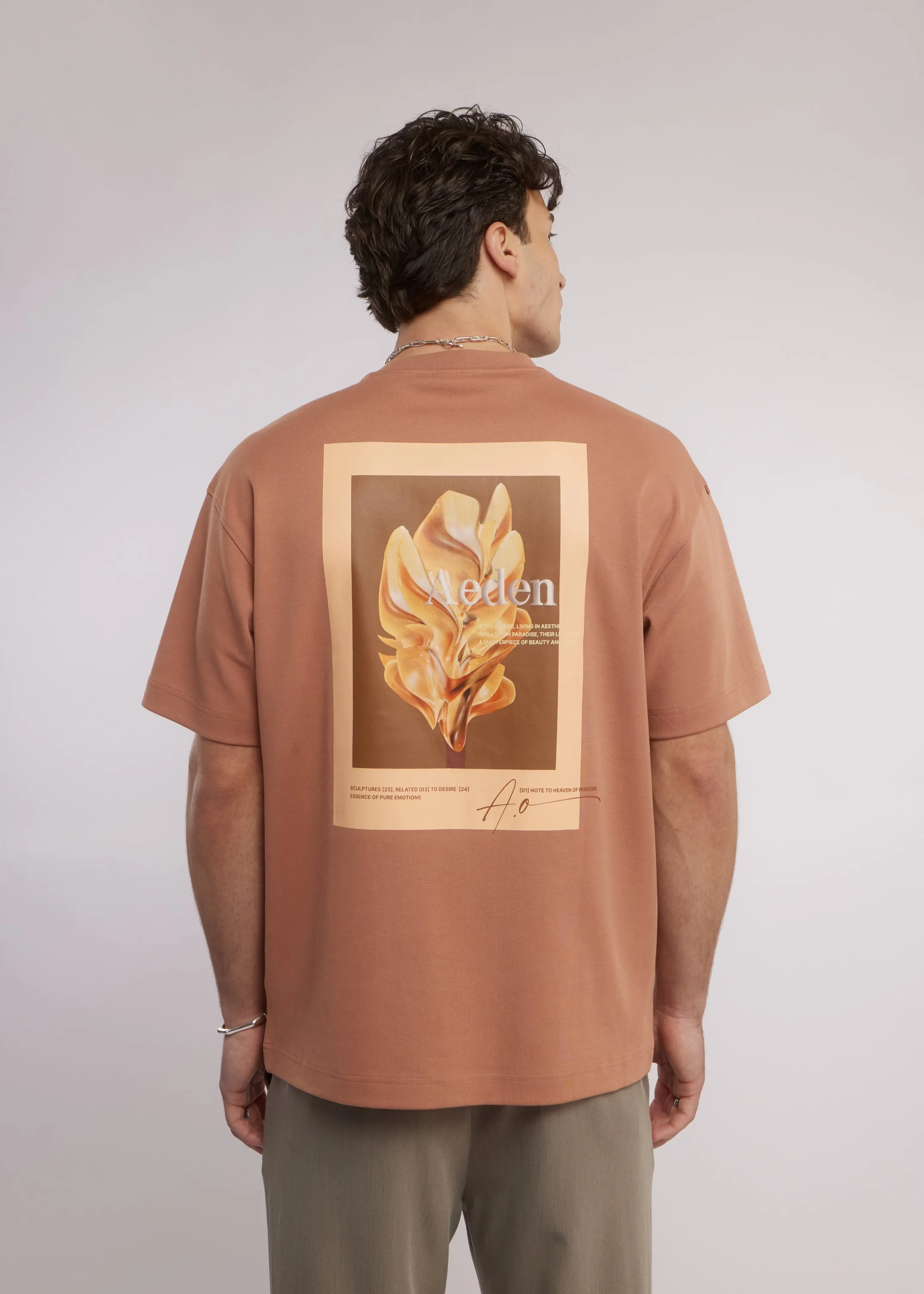 Morph Tee | Mocha Mousse sold by Aeden Official