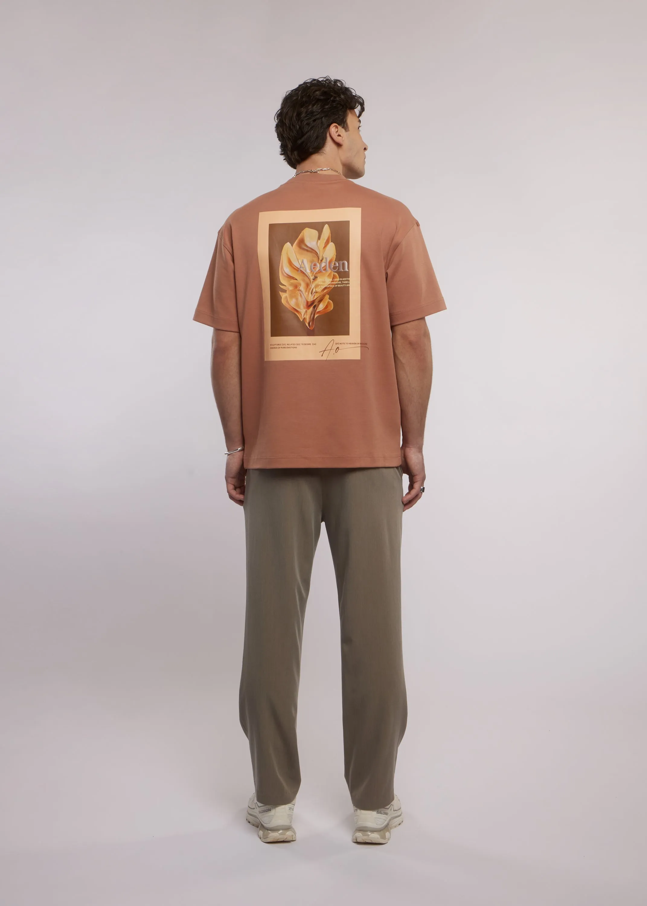 Morph Tee | Mocha Mousse sold by Aeden Official product image thumbnail 4