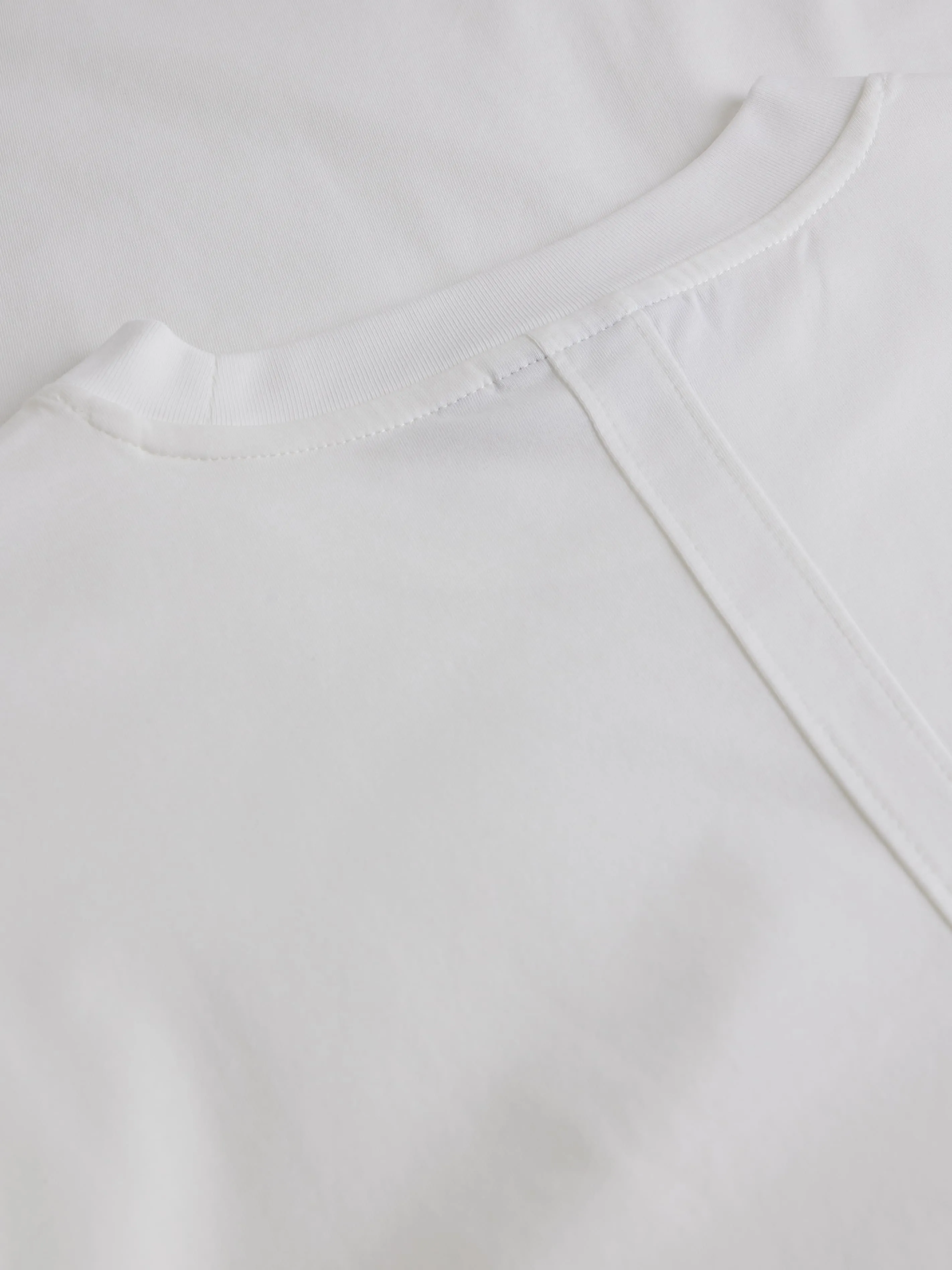 Foreo Tee | Off-white sold by Aeden Official product image thumbnail 5