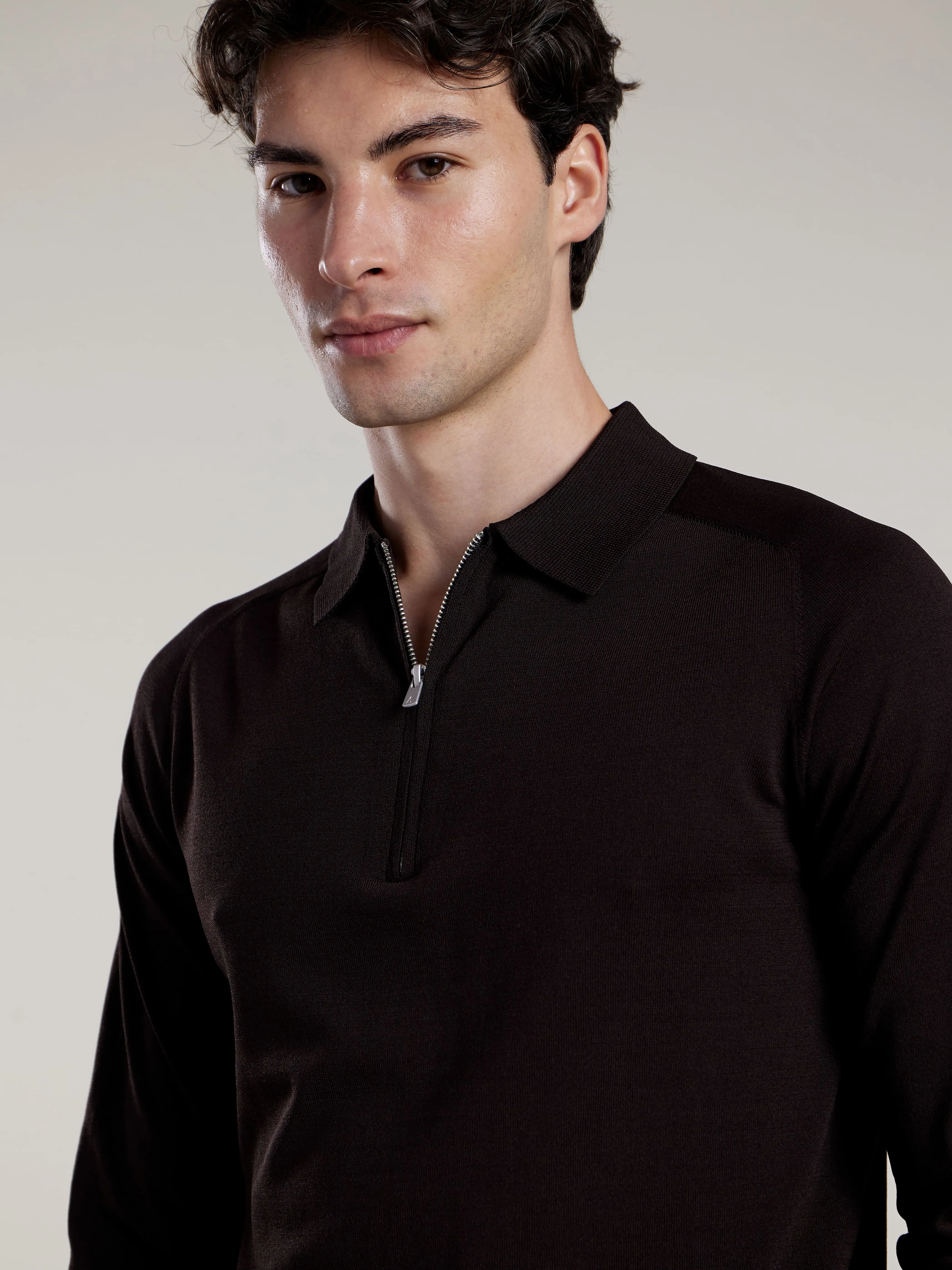 Benno knit | Ganache sold by Aeden Official product image thumbnail 3