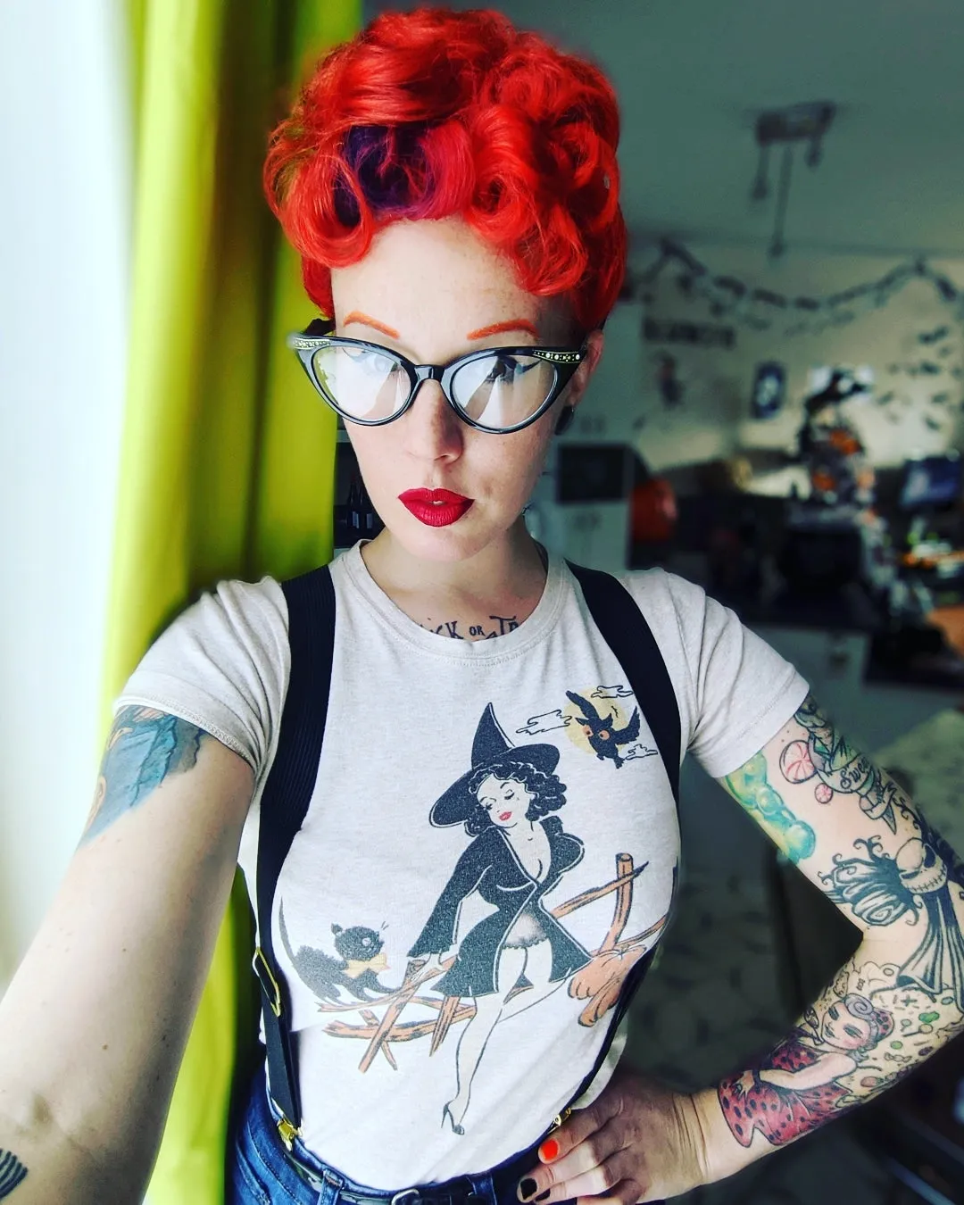 Spooky Story sold by Vintage Romance