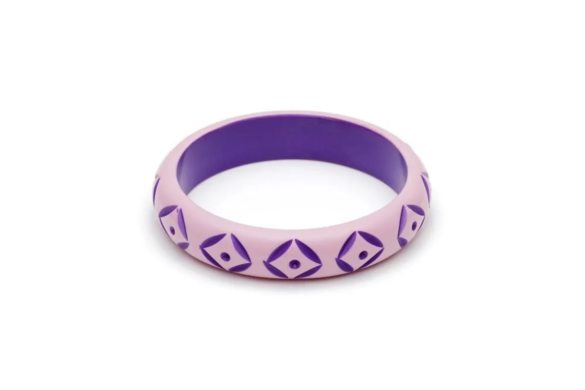 Bracelet fakelite midi clématite sold by Vintage Romance