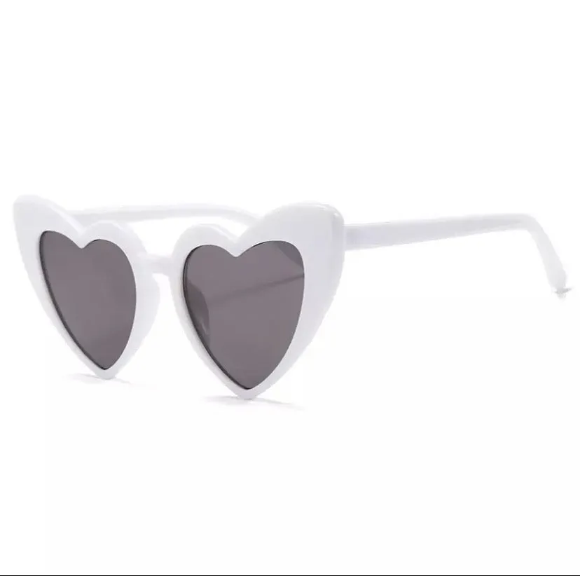 Lunettes soleil Shirley (9 couleurs disponibles) sold by Vintage Romance product image thumbnail 5