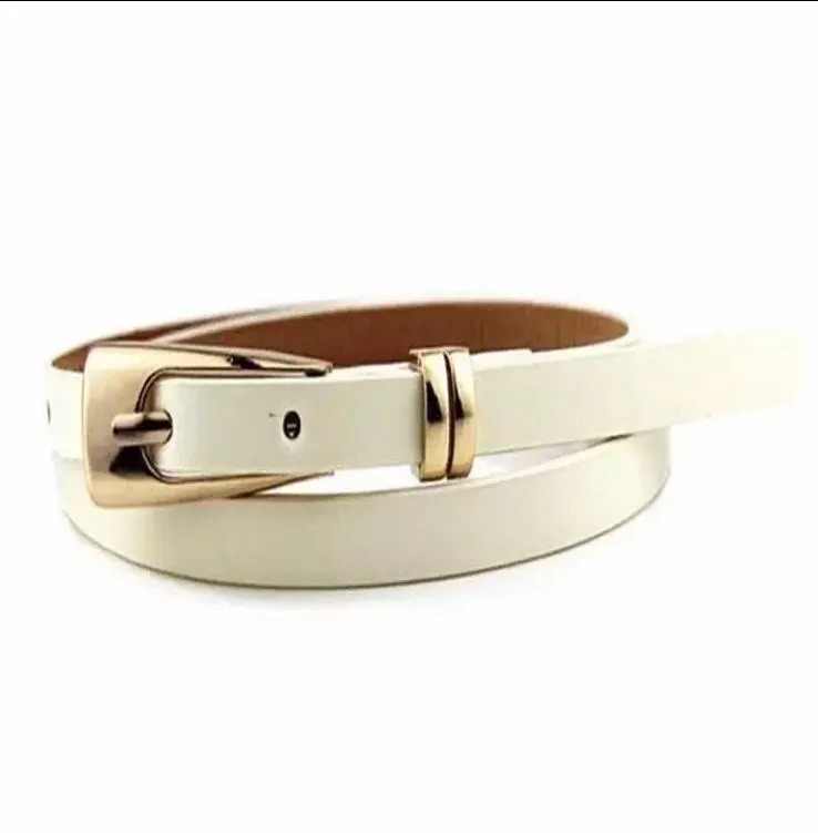 Ceinture classique blanche sold by Vintage Romance