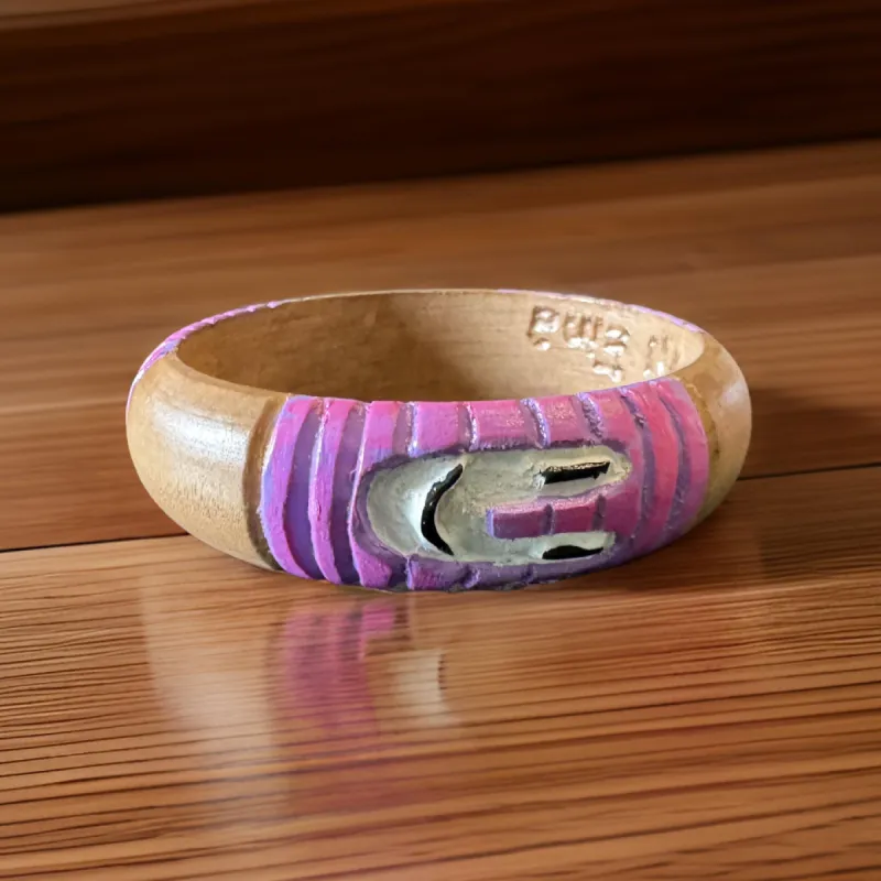 Bracelet tiki bob sold by Vintage Romance