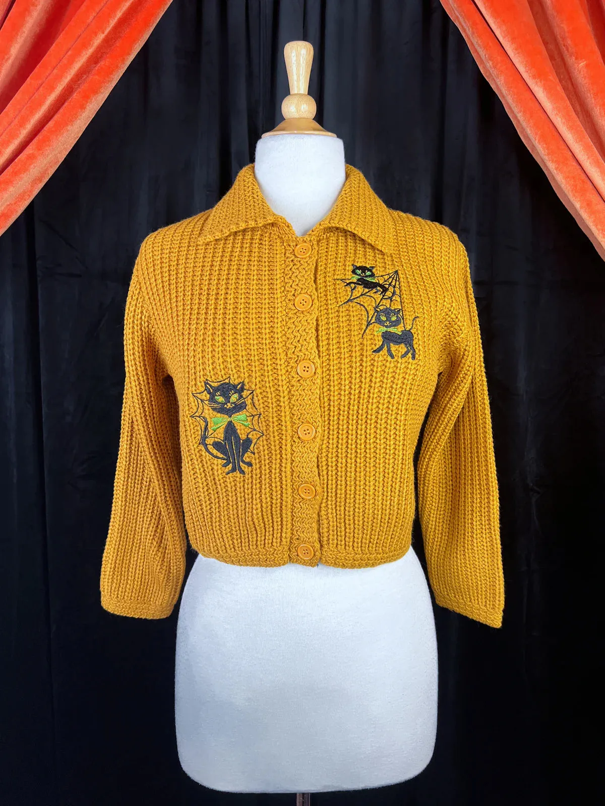 Veste Meow trap (précommande) sold by Vintage Romance product image thumbnail 3