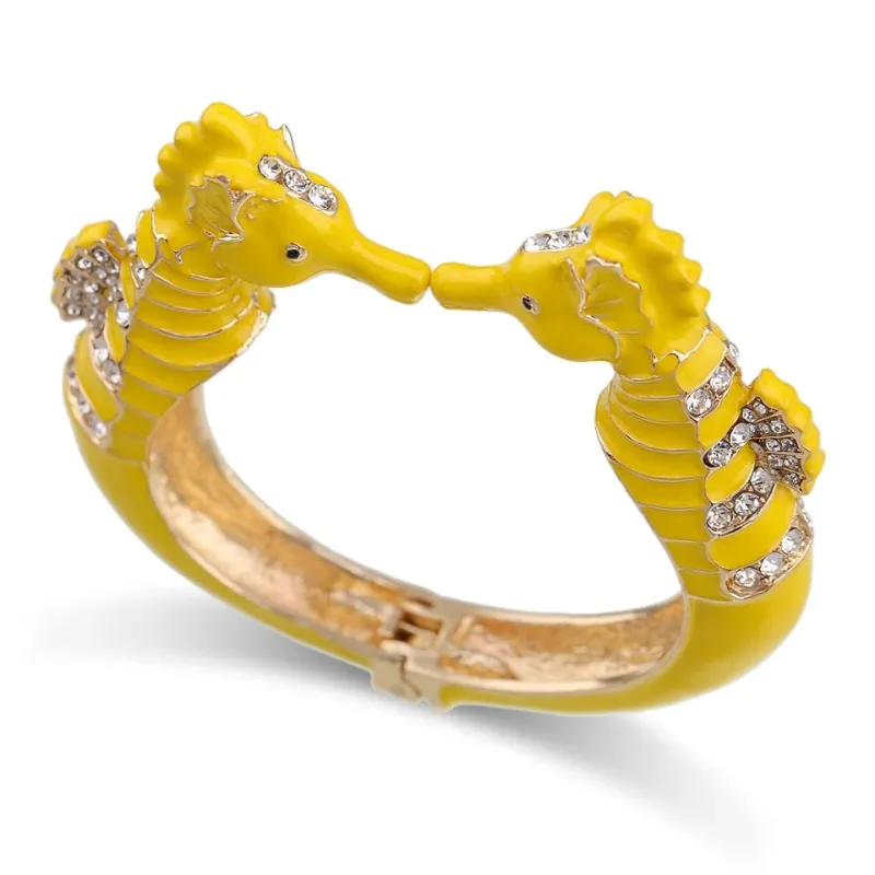 Bracelet cheval de mer - jaune sold by Vintage Romance
