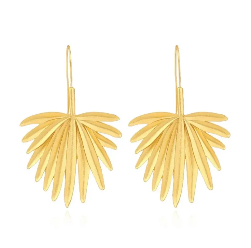 Boucles d’oreilles jungle sold by Vintage Romance