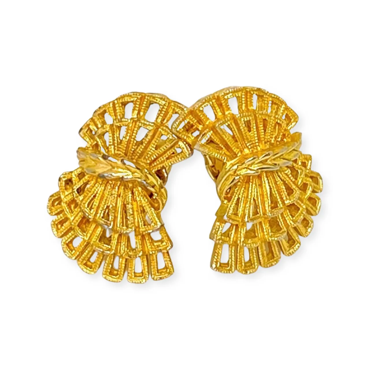 Boucles d’oreilles vintage Angel sold by Vintage Romance