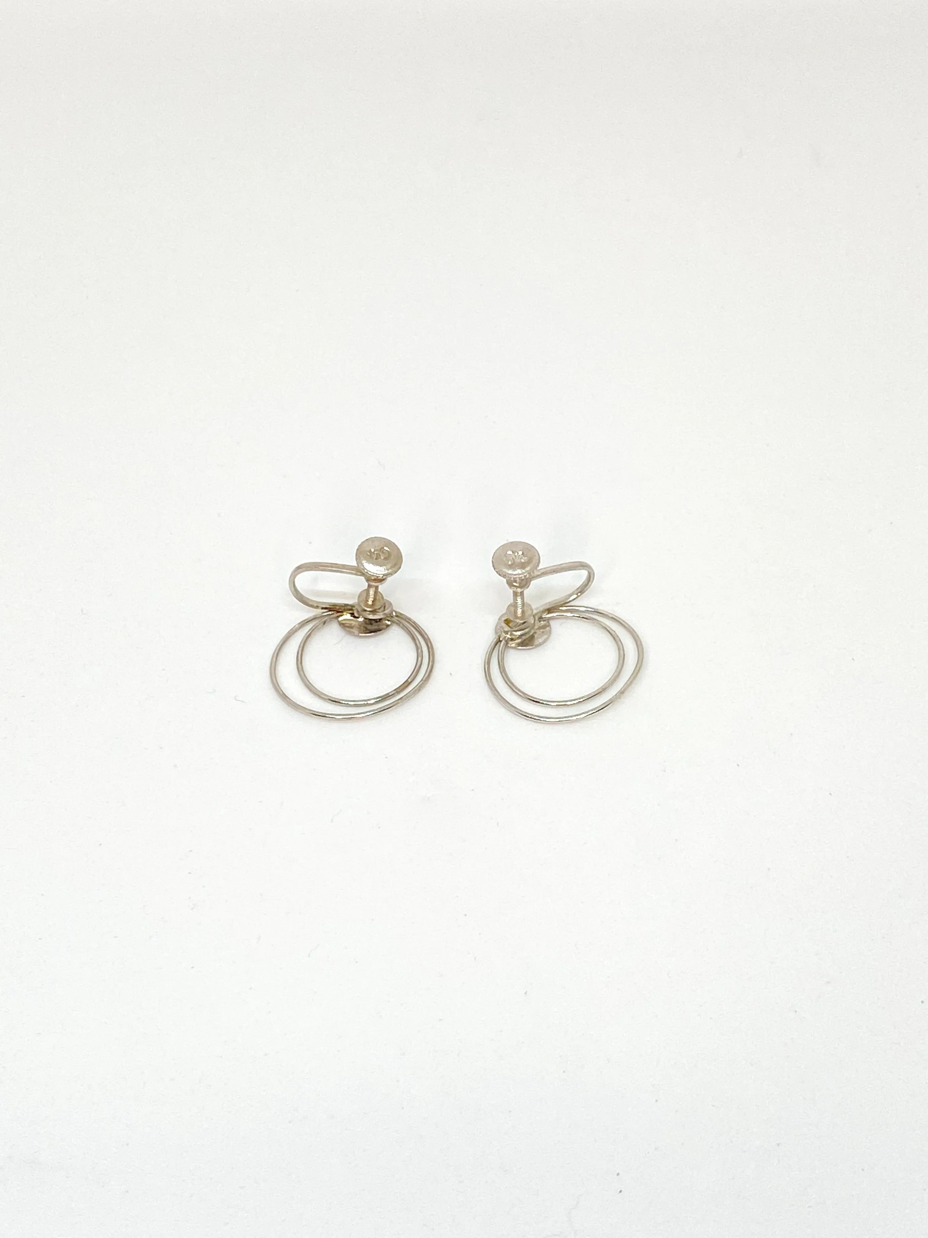 Boucles d’oreilles vintage Andria sold by Vintage Romance product image thumbnail 2